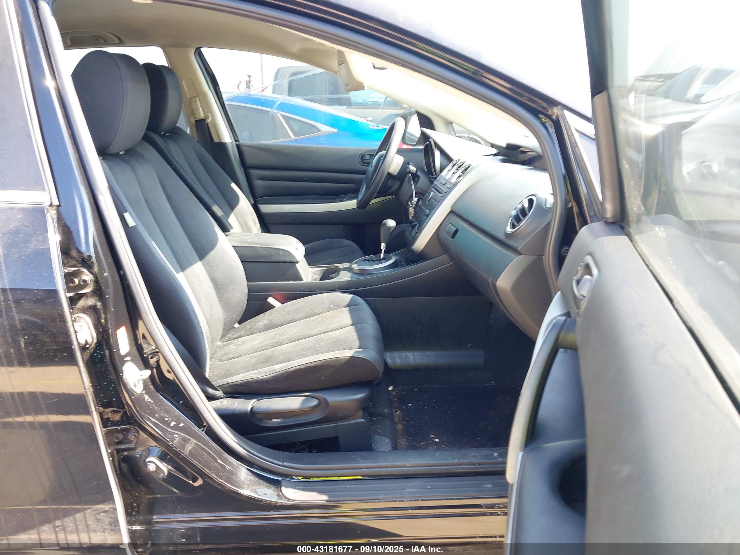 MAZDA CX-7 image 5