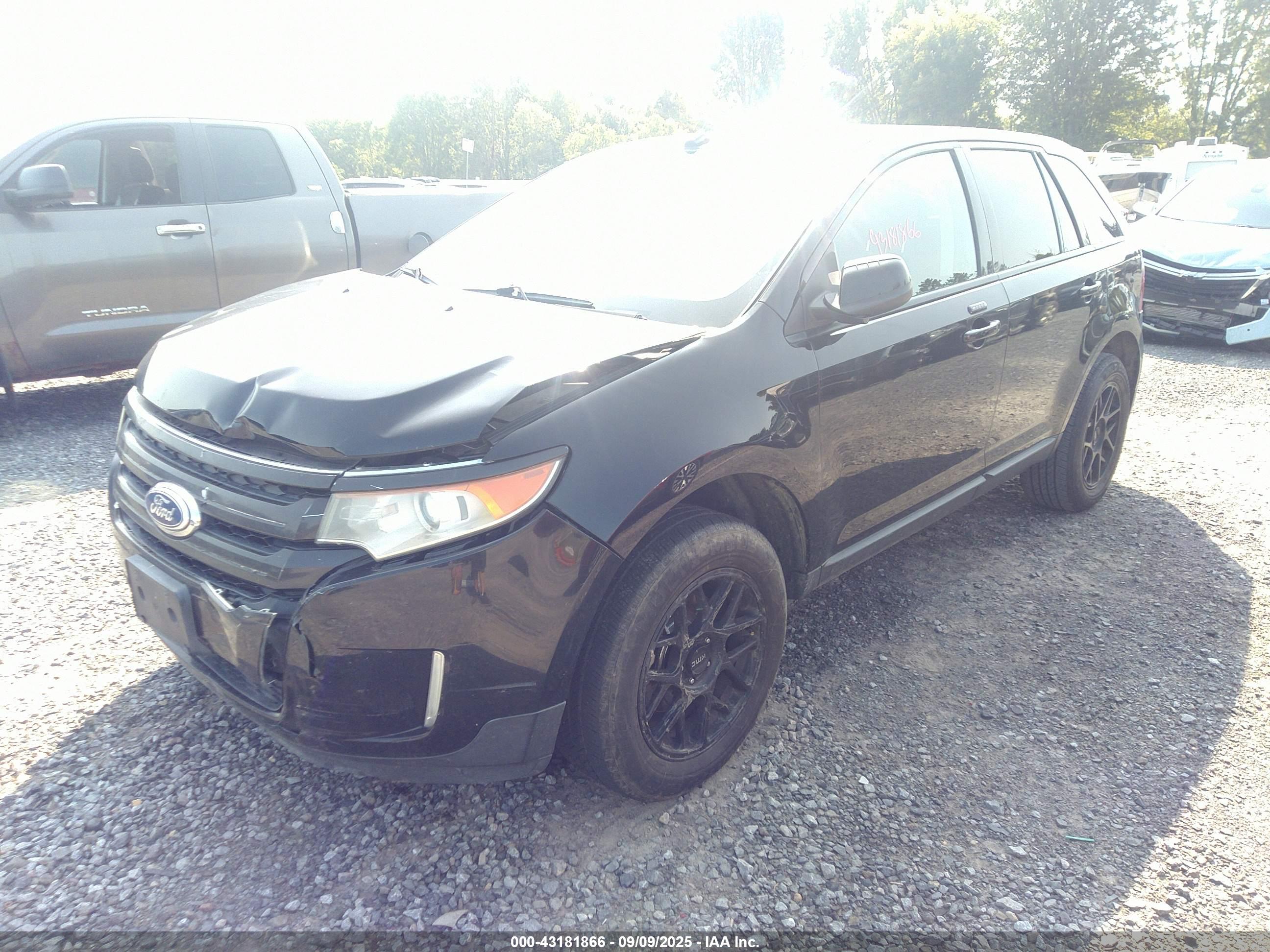 FORD EDGE image 2