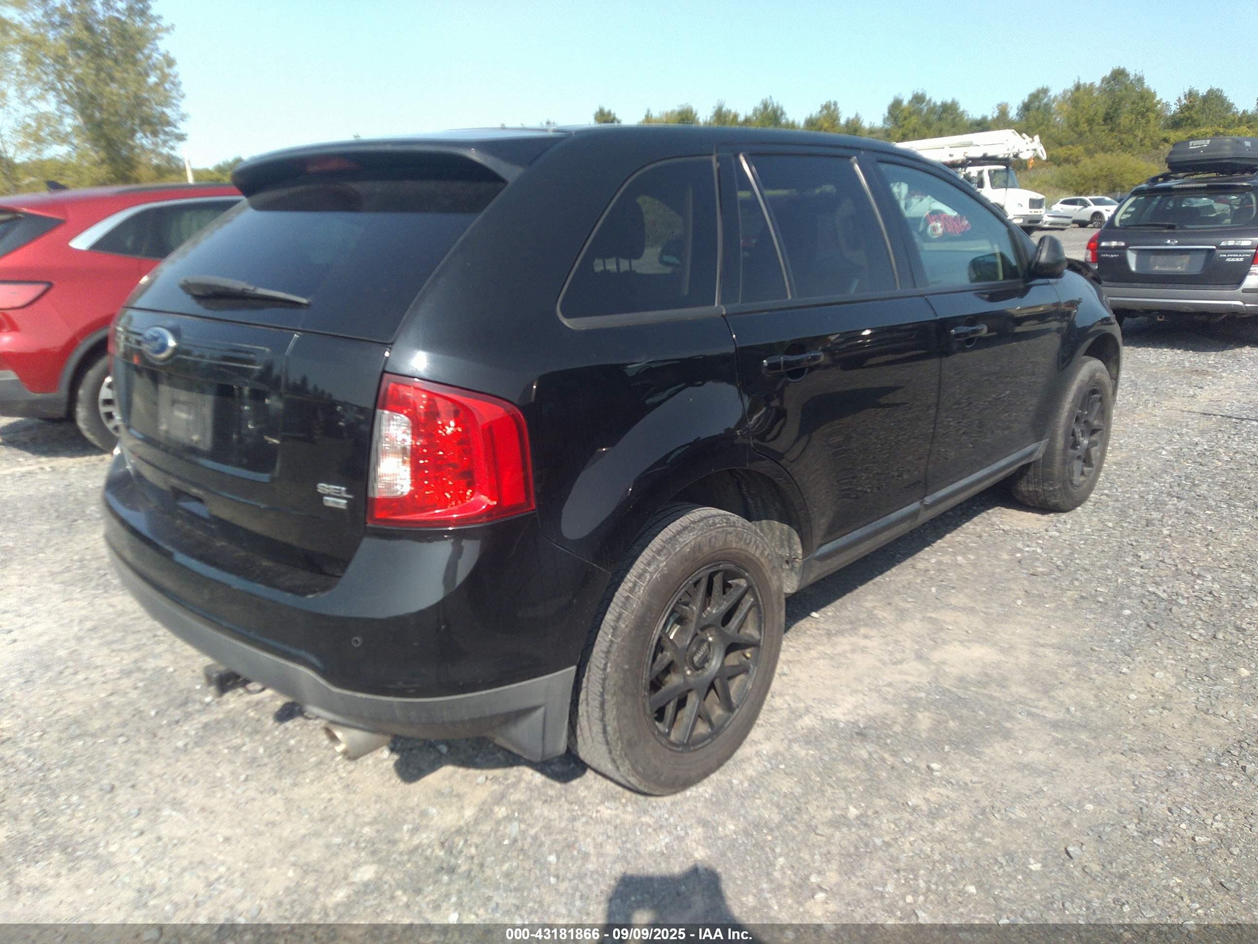 FORD EDGE image 4