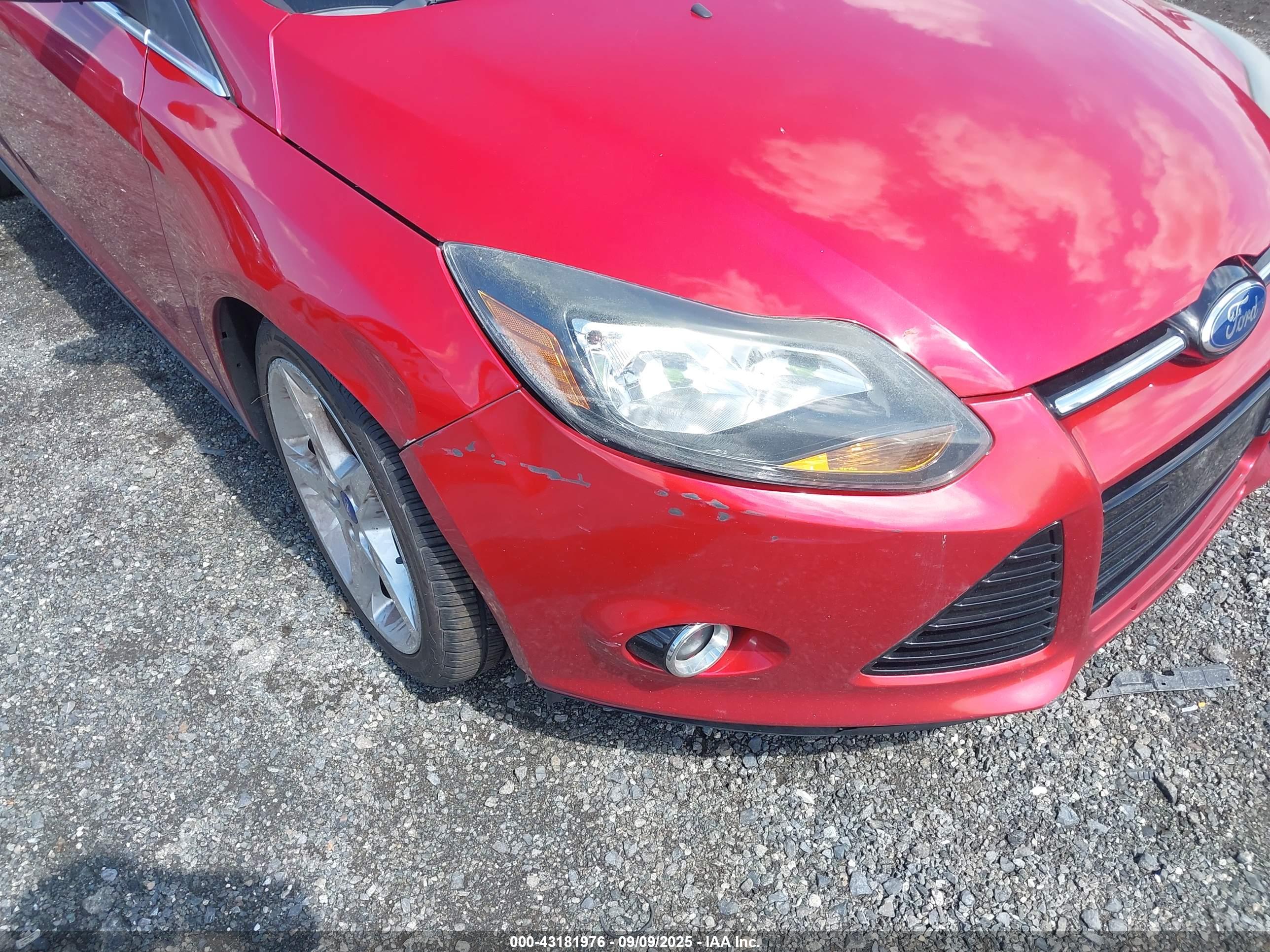 FORD FOCUS image 6