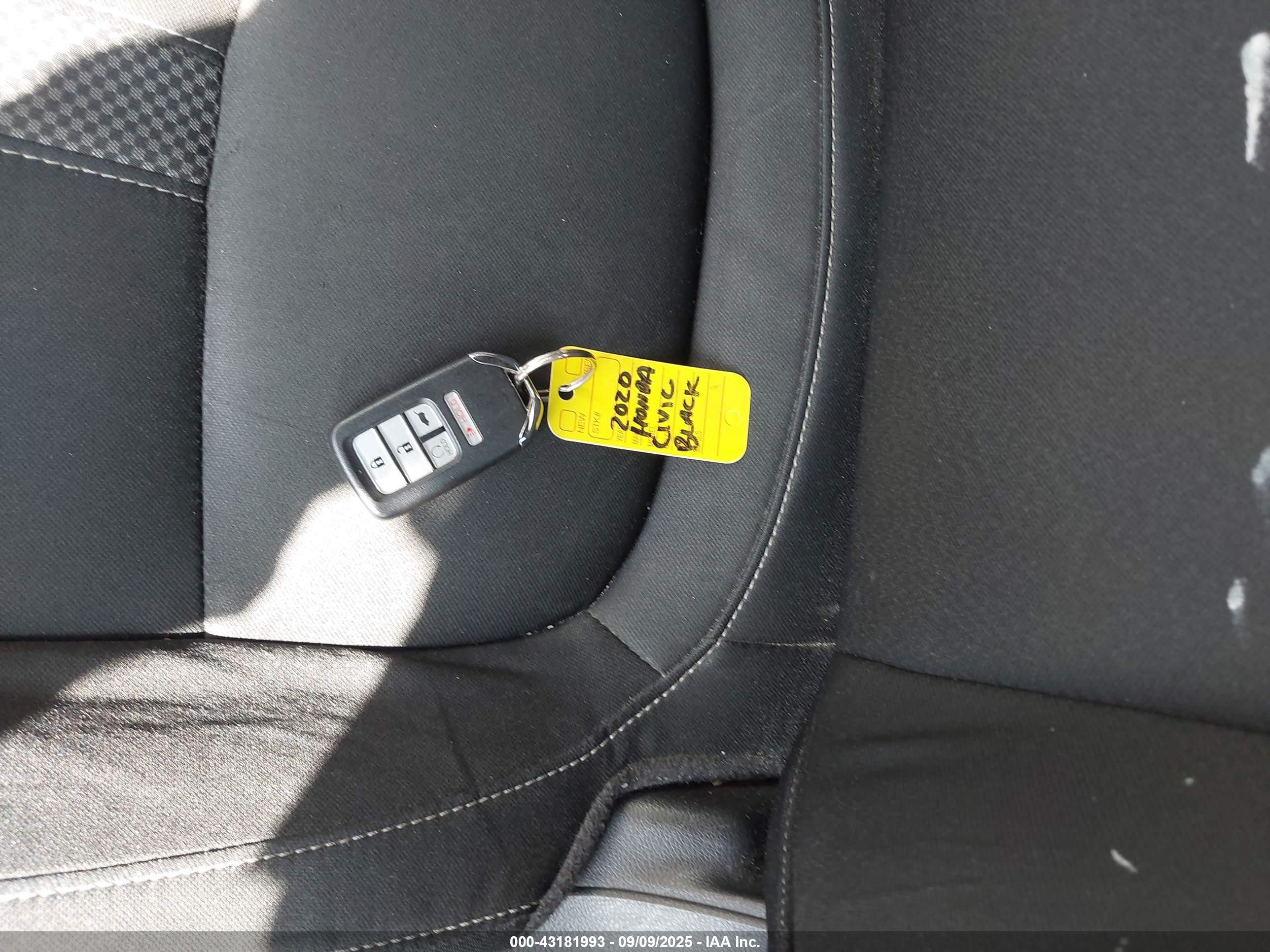 HONDA CIVIC image 11