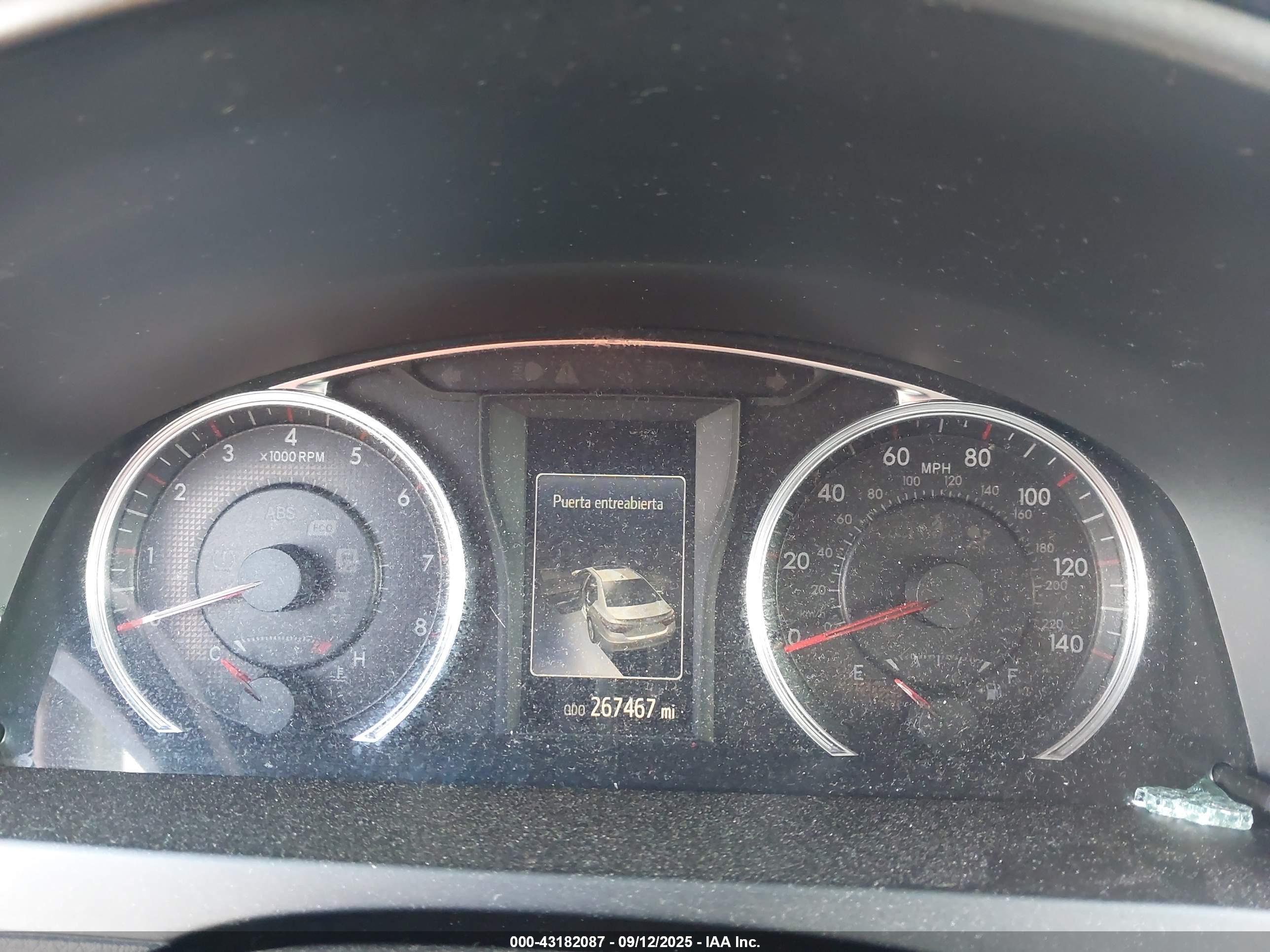 TOYOTA CAMRY image 7