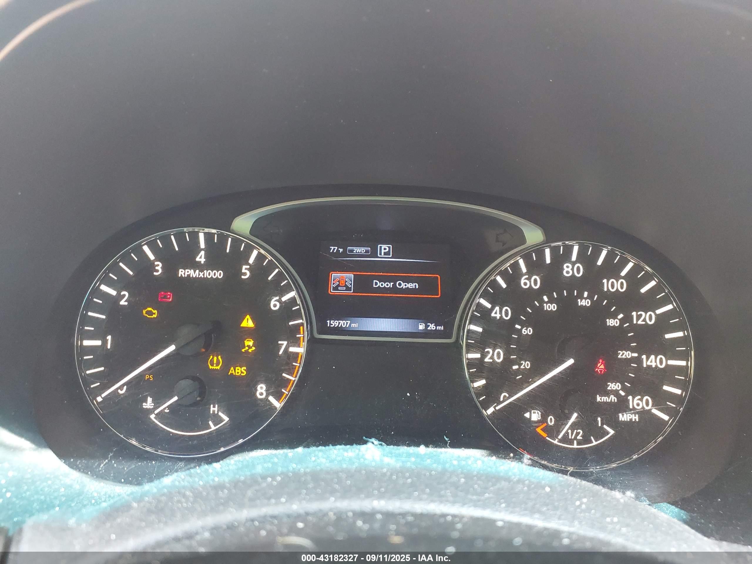 NISSAN PATHFINDER image 7