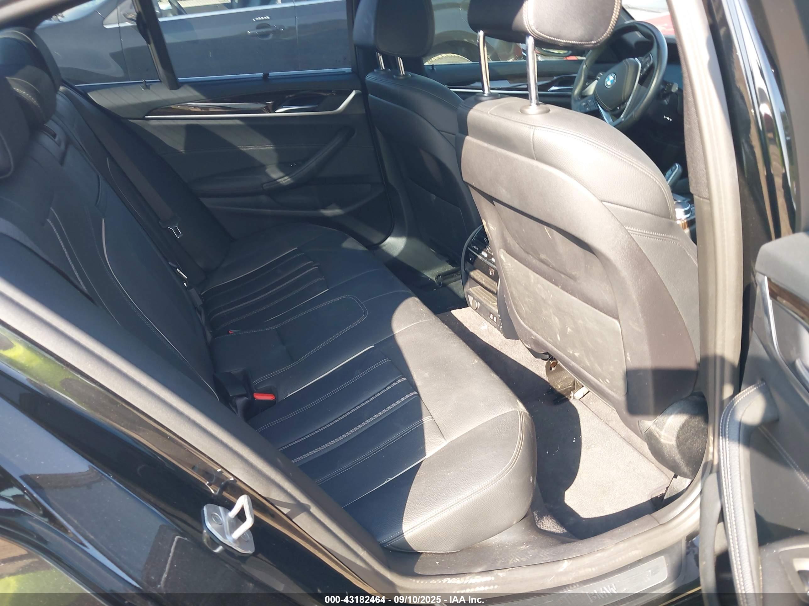 BMW 530I image 8