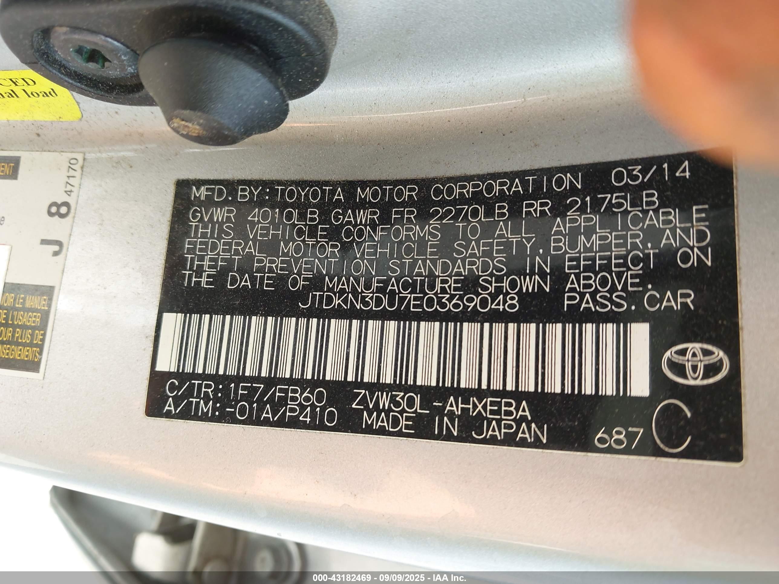 TOYOTA PRIUS image 9