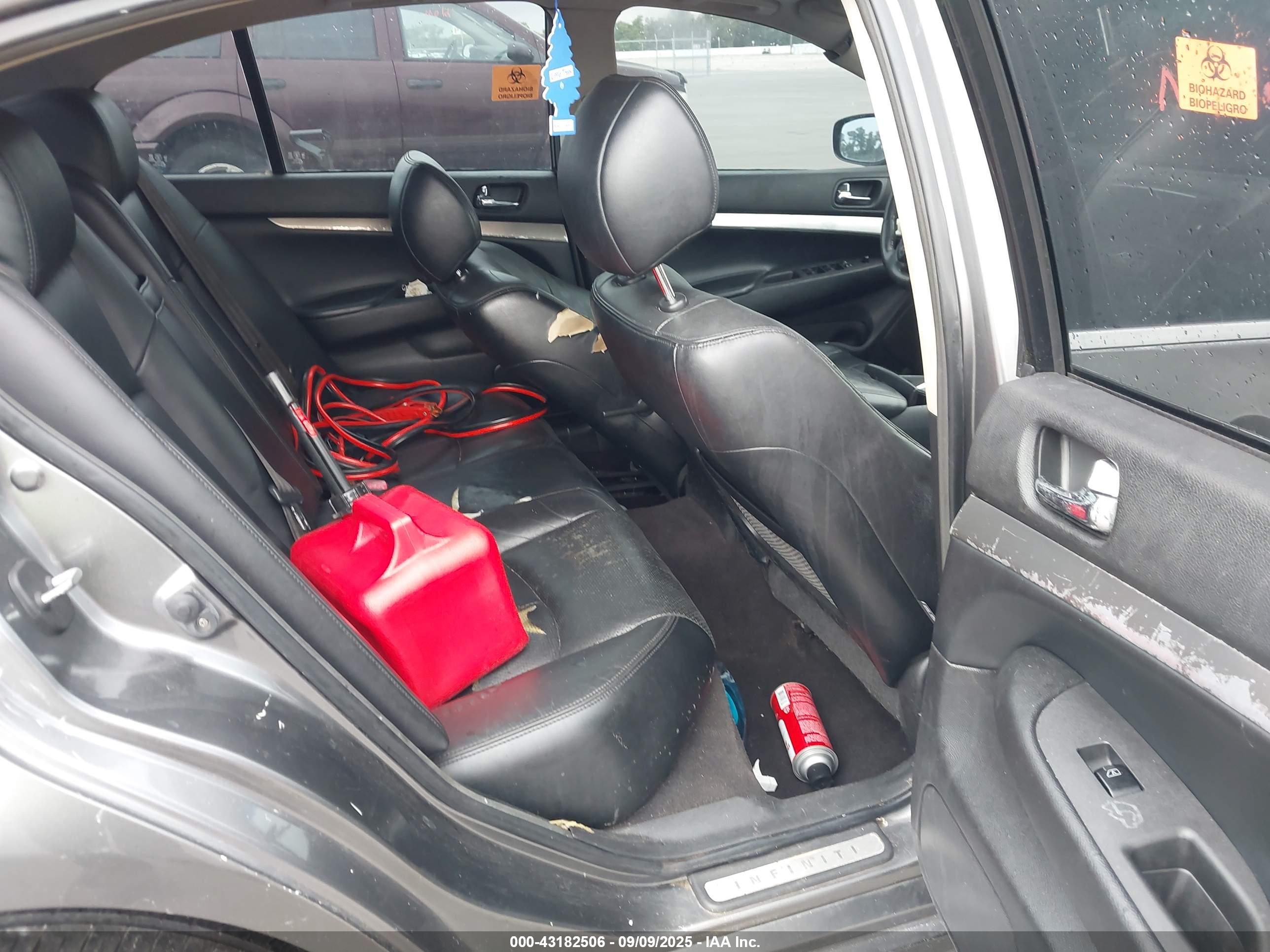 INFINITI G37X image 8
