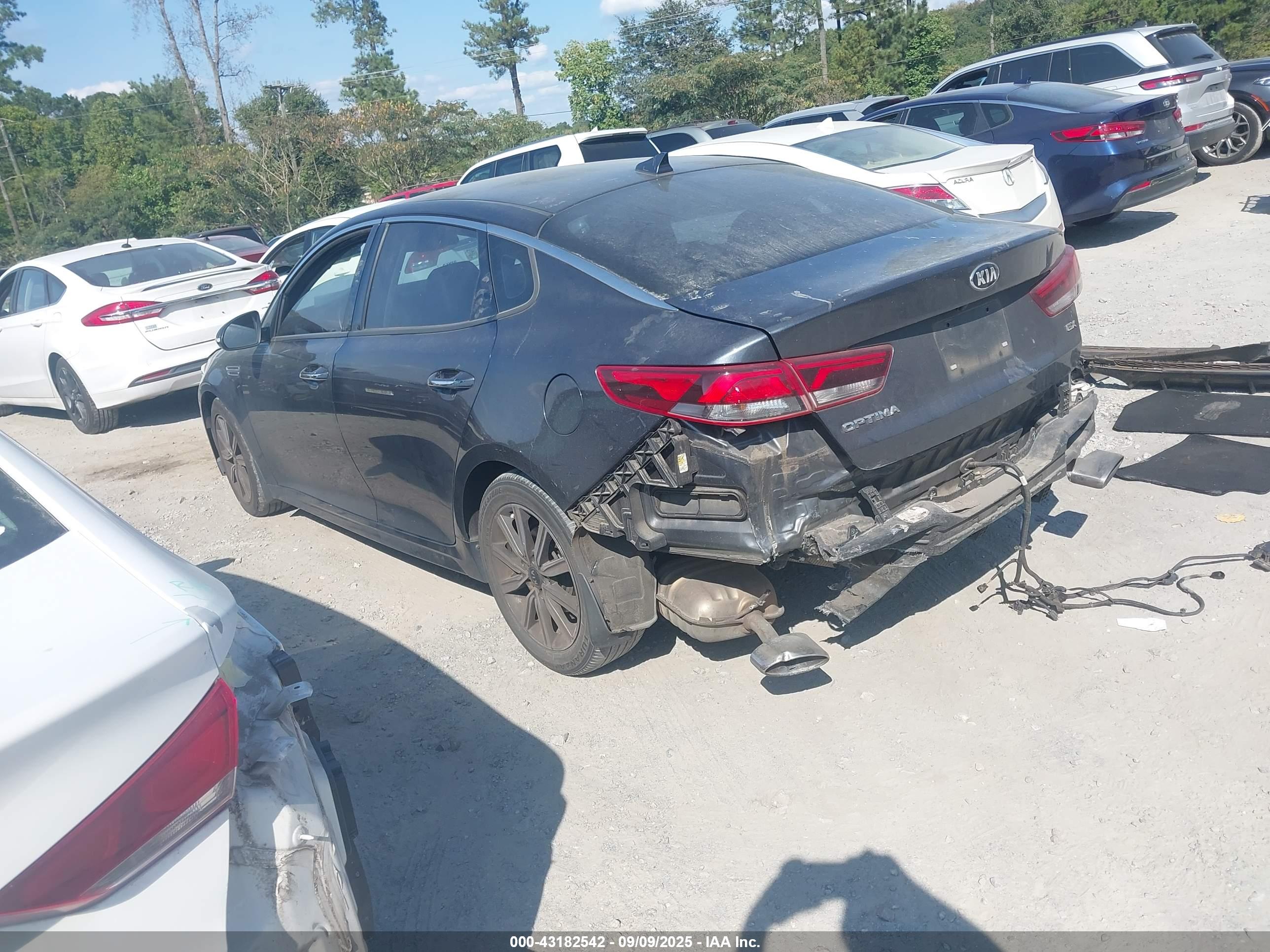 KIA OPTIMA image 3