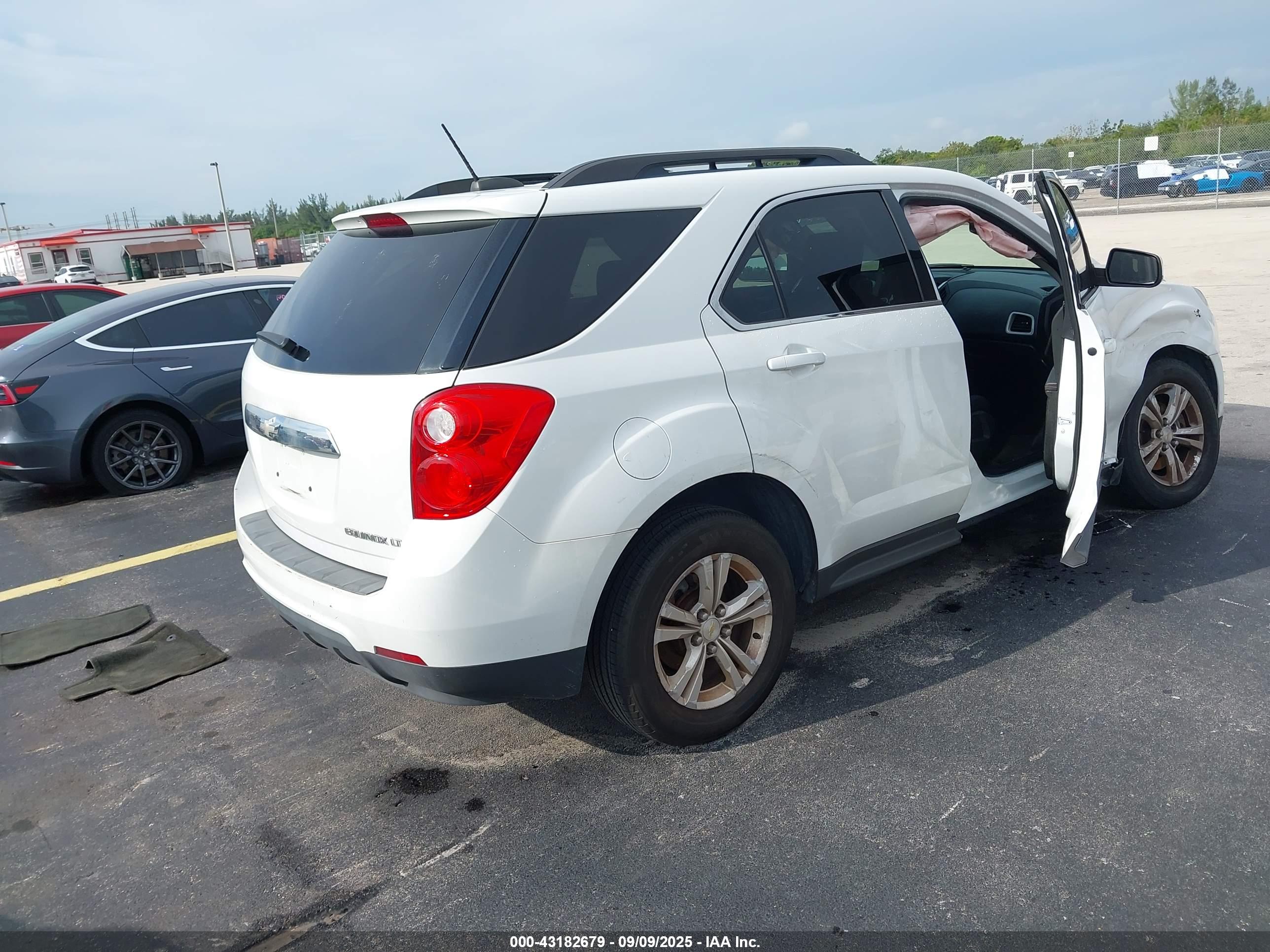 CHEVROLET EQUINOX image 4