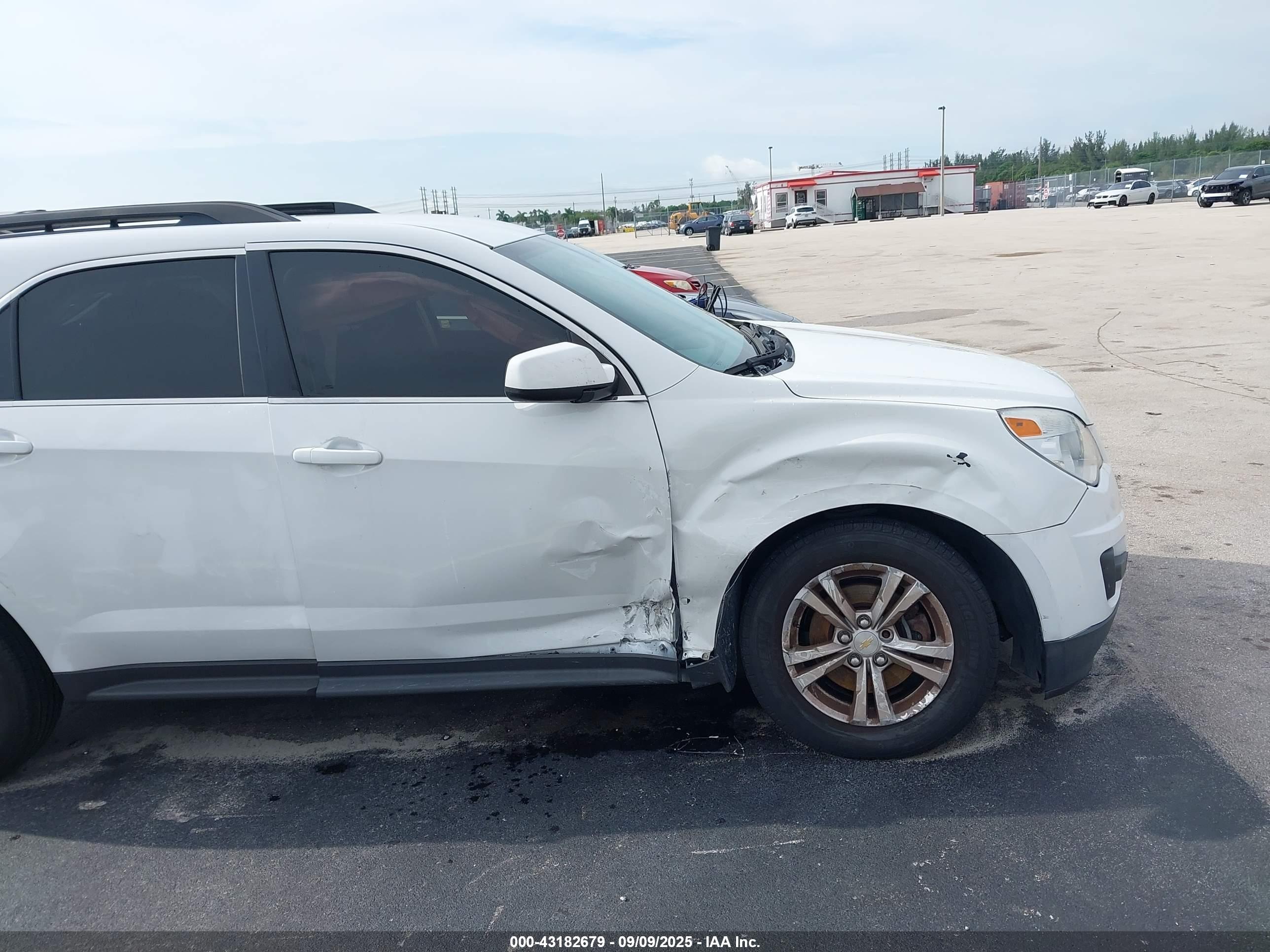 CHEVROLET EQUINOX image 6