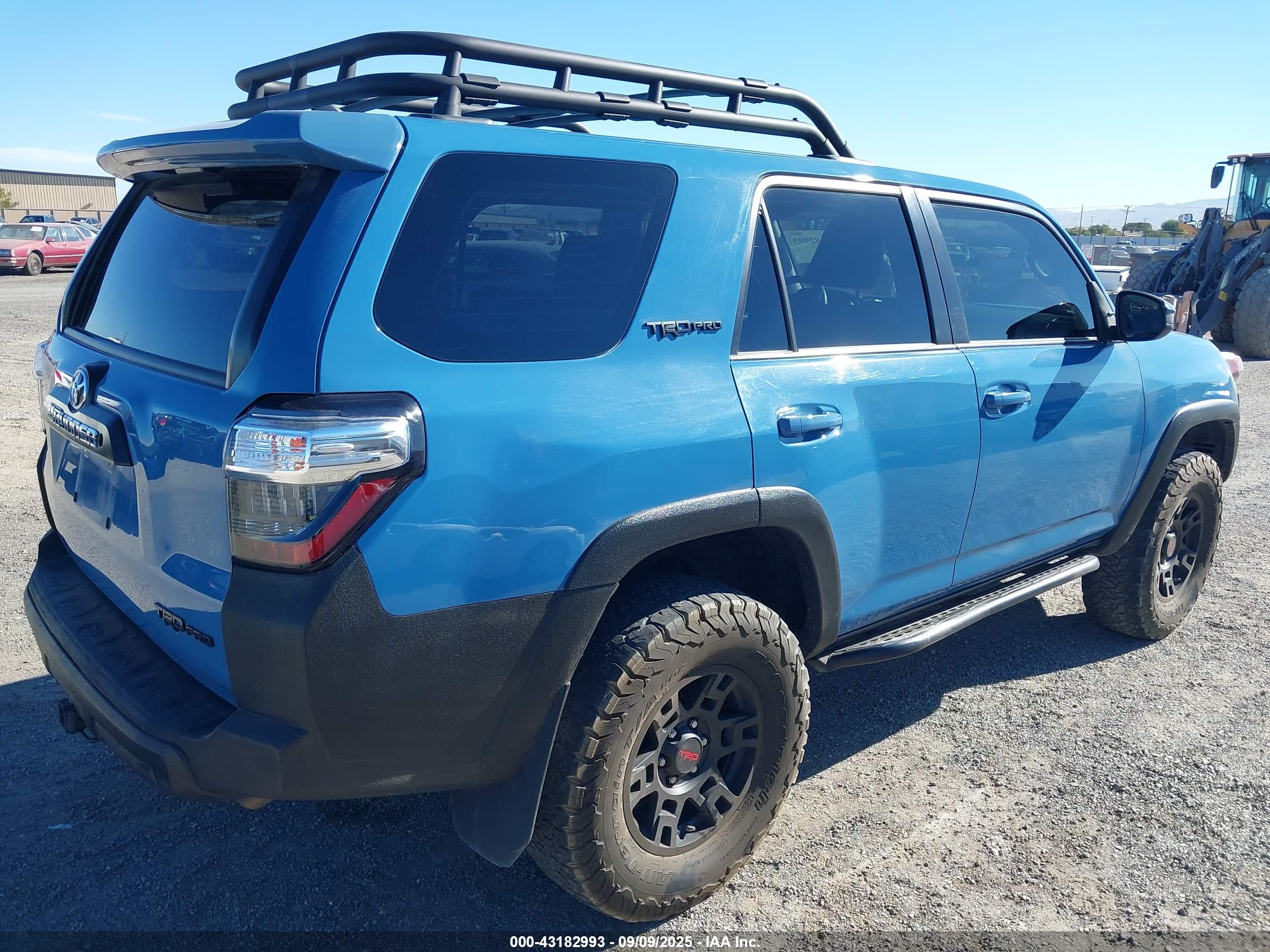 TOYOTA 4RUNNER image 4