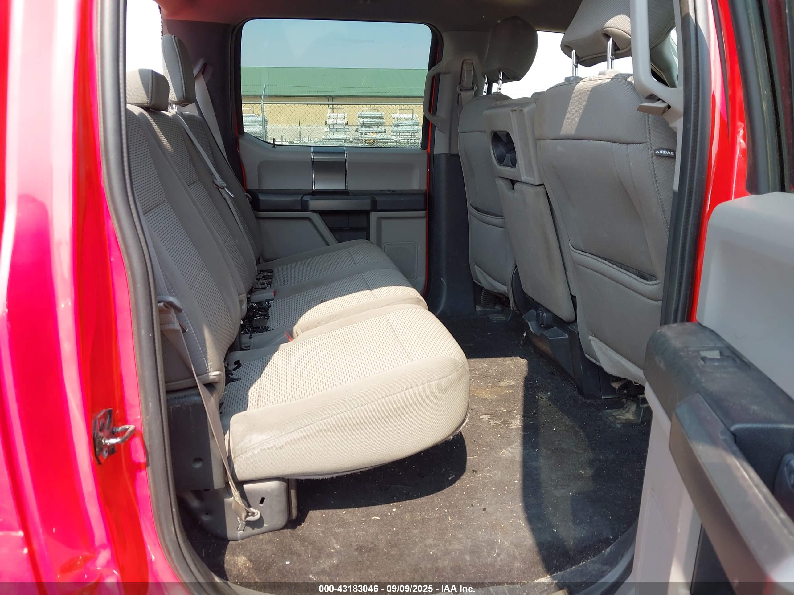 FORD F-150 image 8