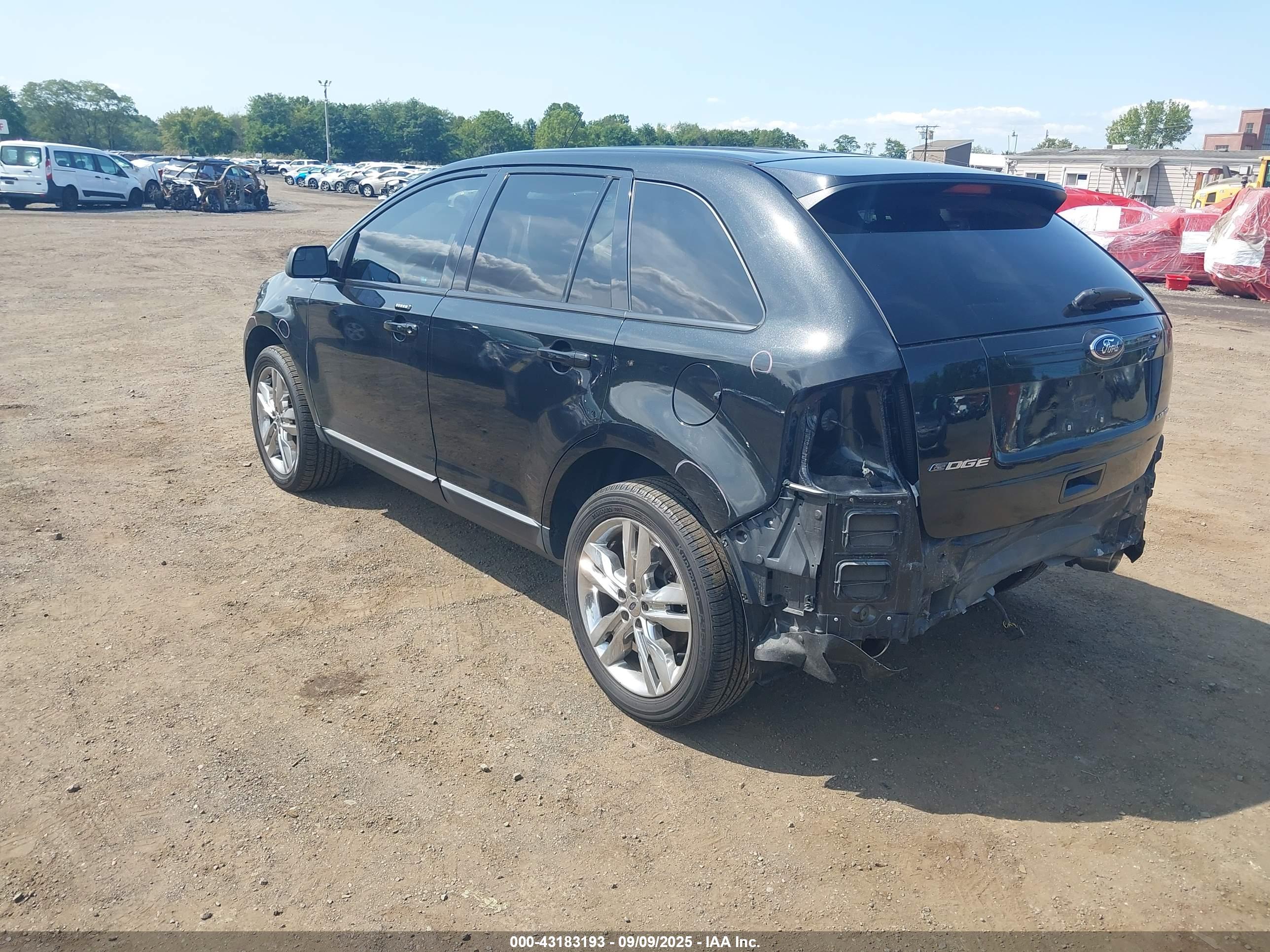 FORD EDGE image 3