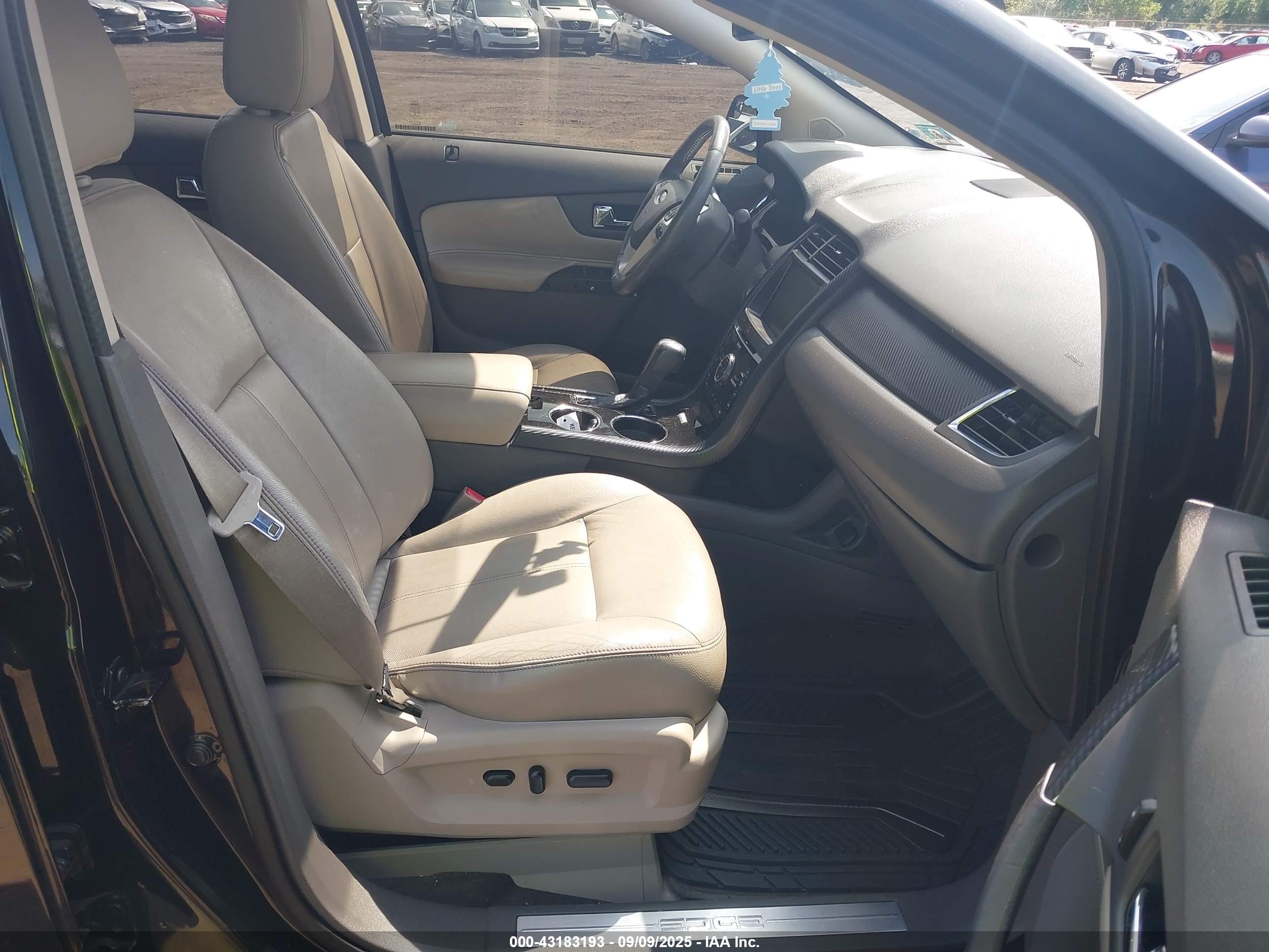 FORD EDGE image 5