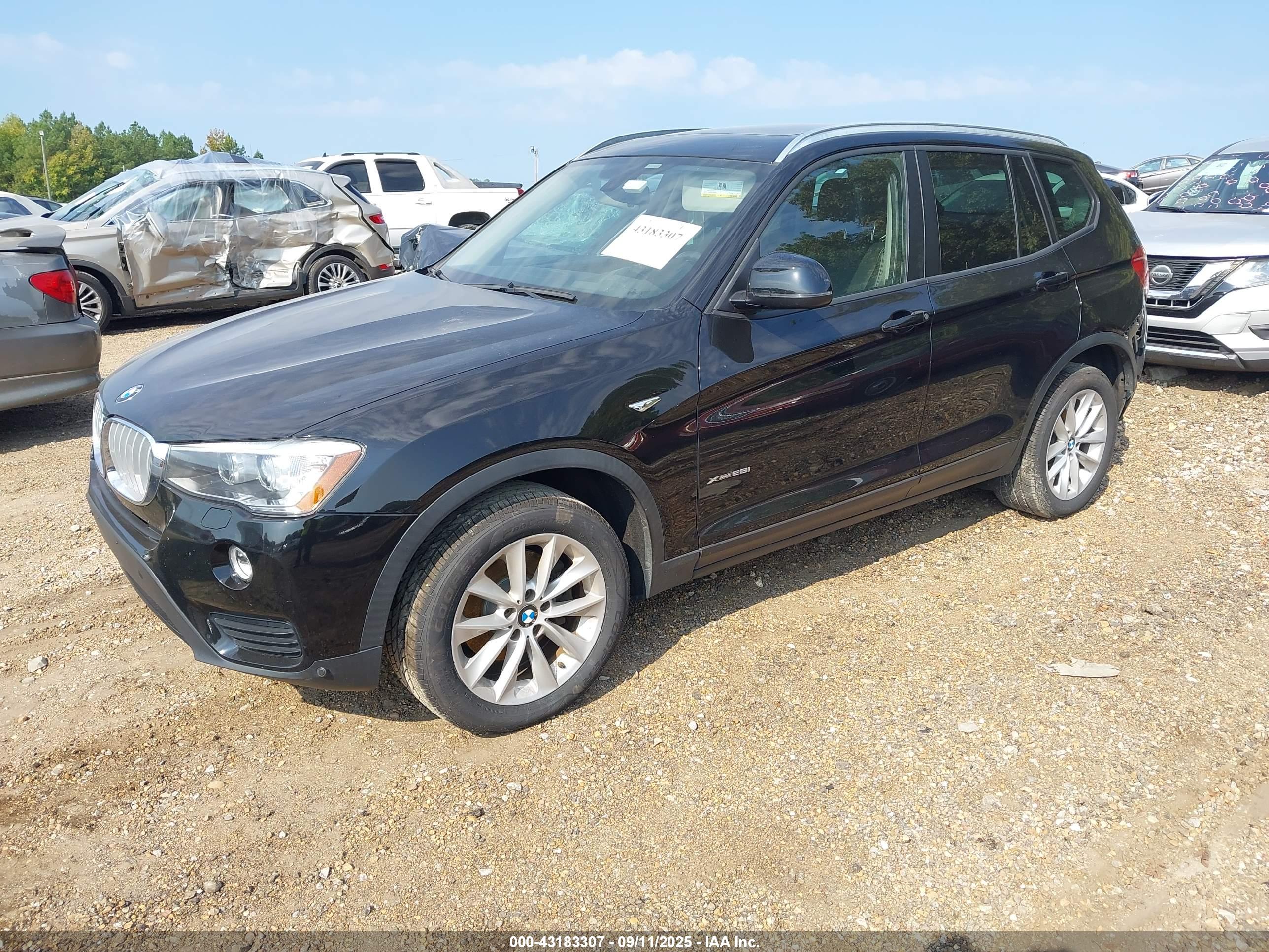 BMW X3 image 2