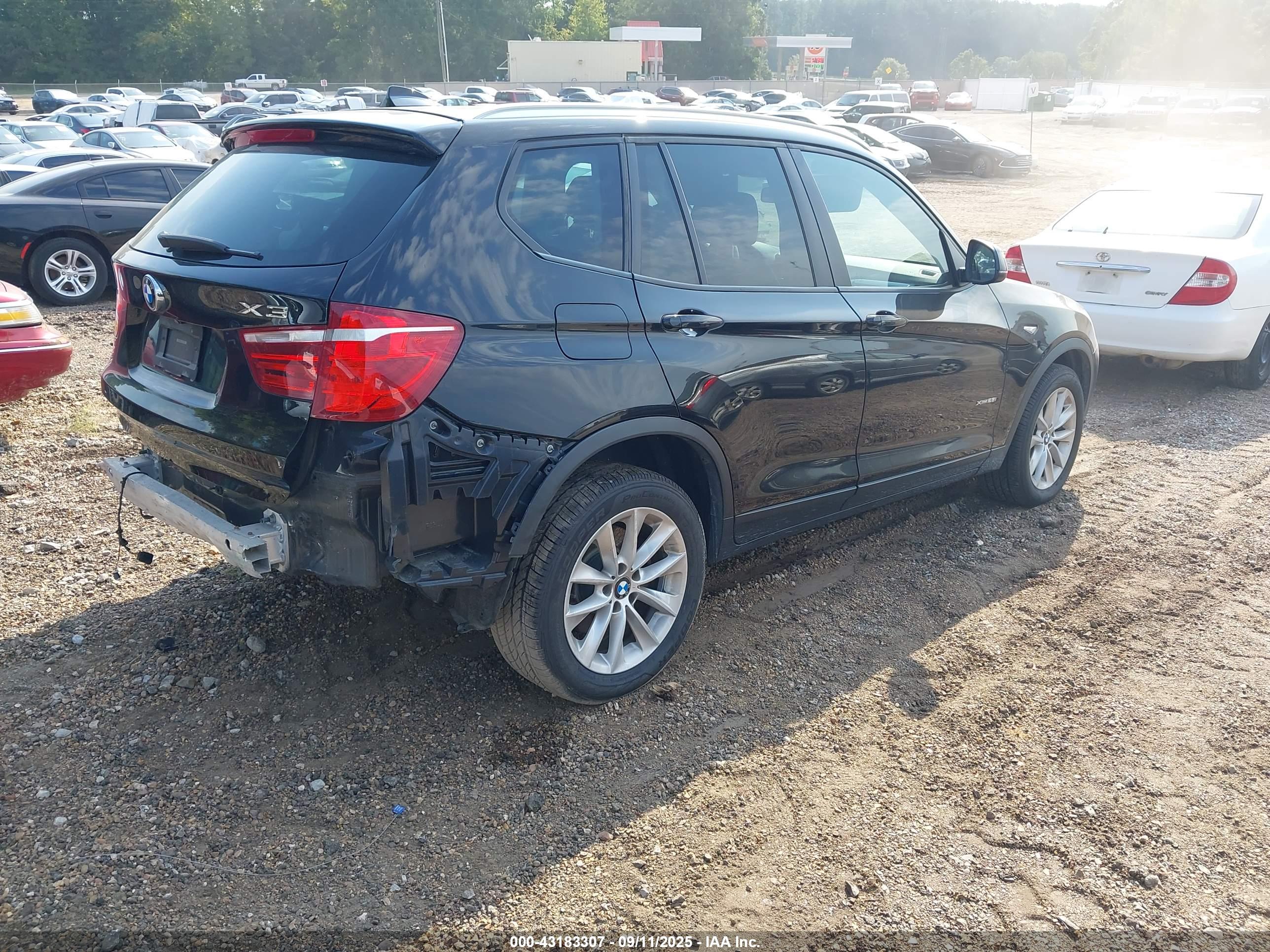 BMW X3 image 4