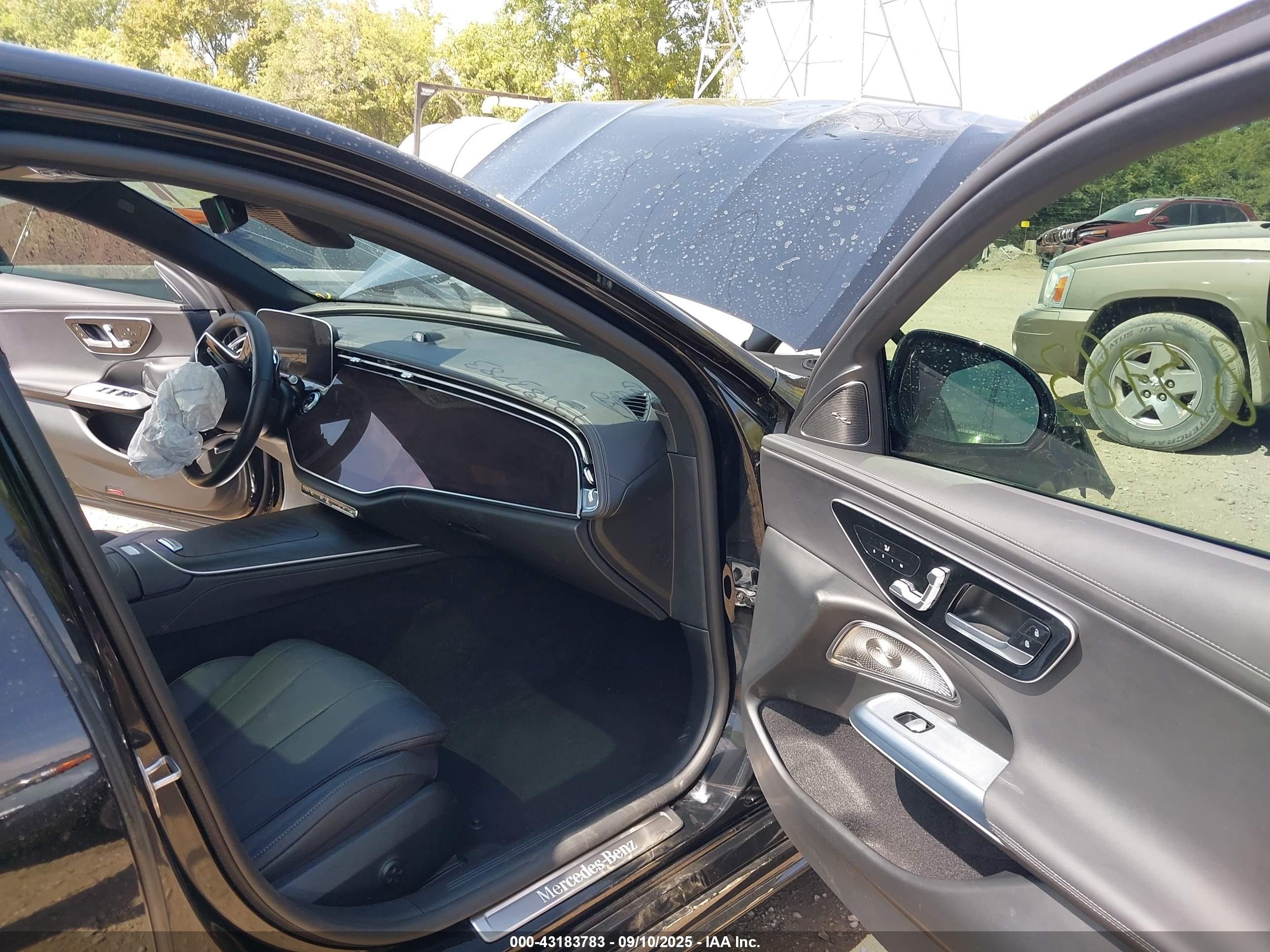 MERCEDES-BENZ E image 5
