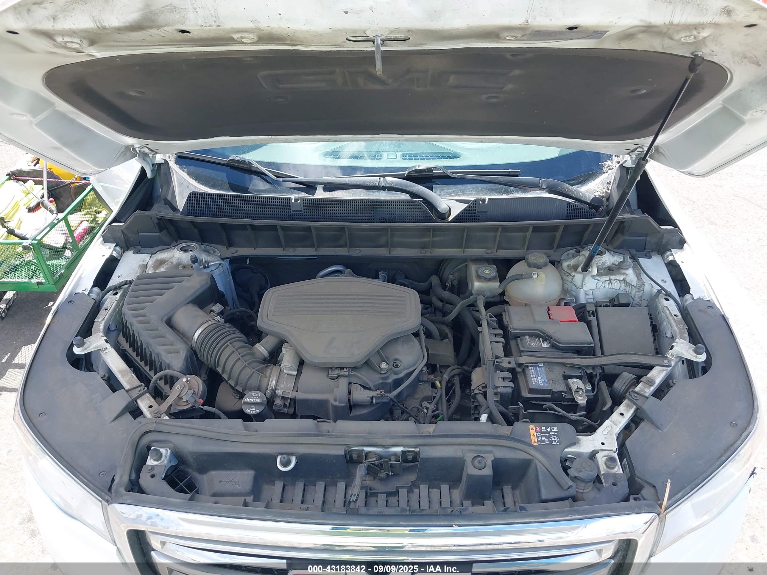 GMC ACADIA image 10