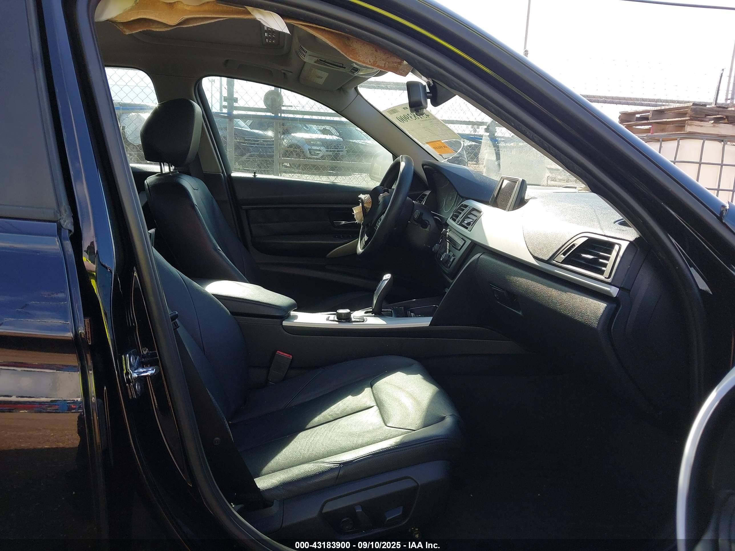 BMW 328I image 5