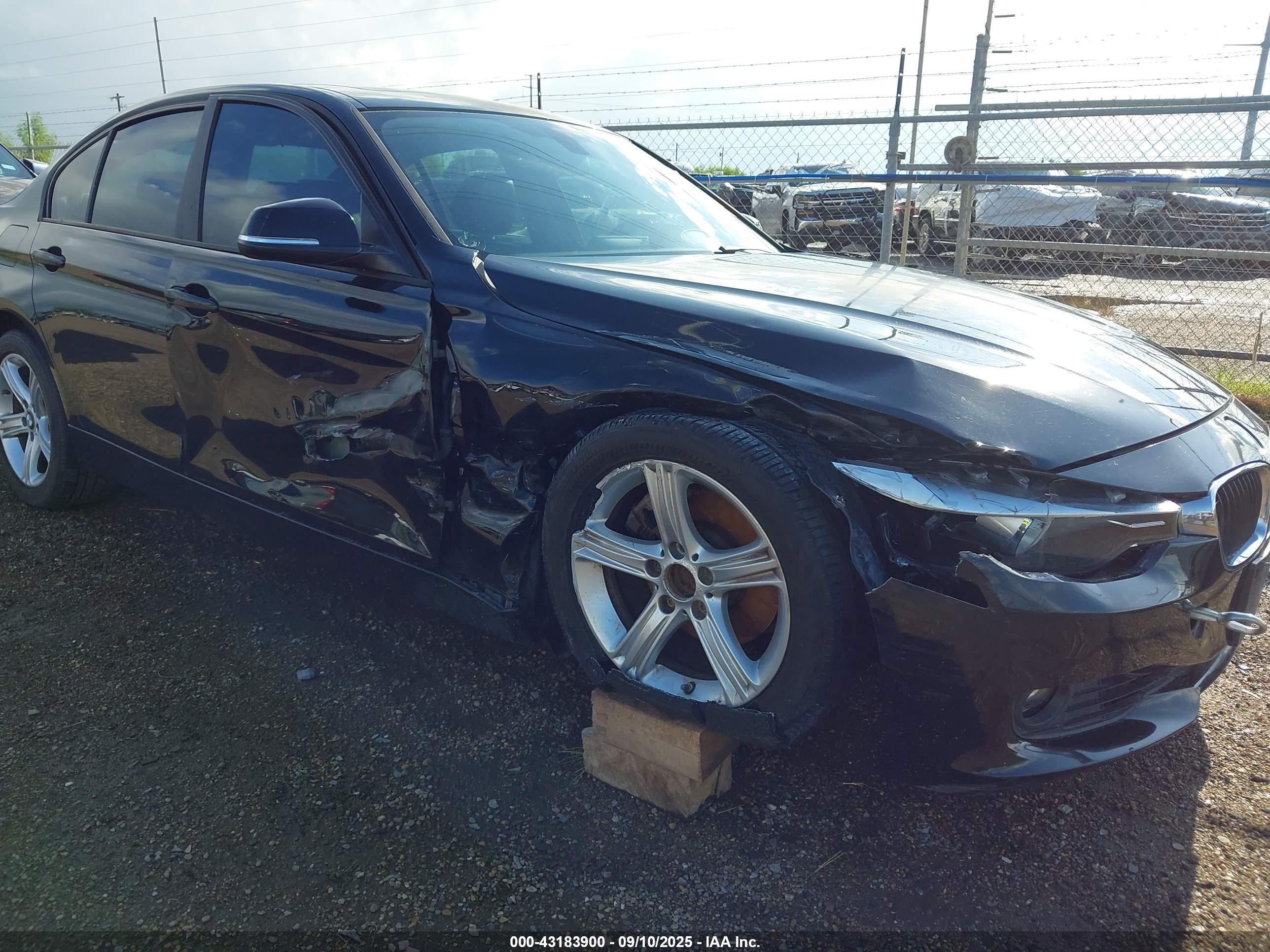 BMW 328I image 6