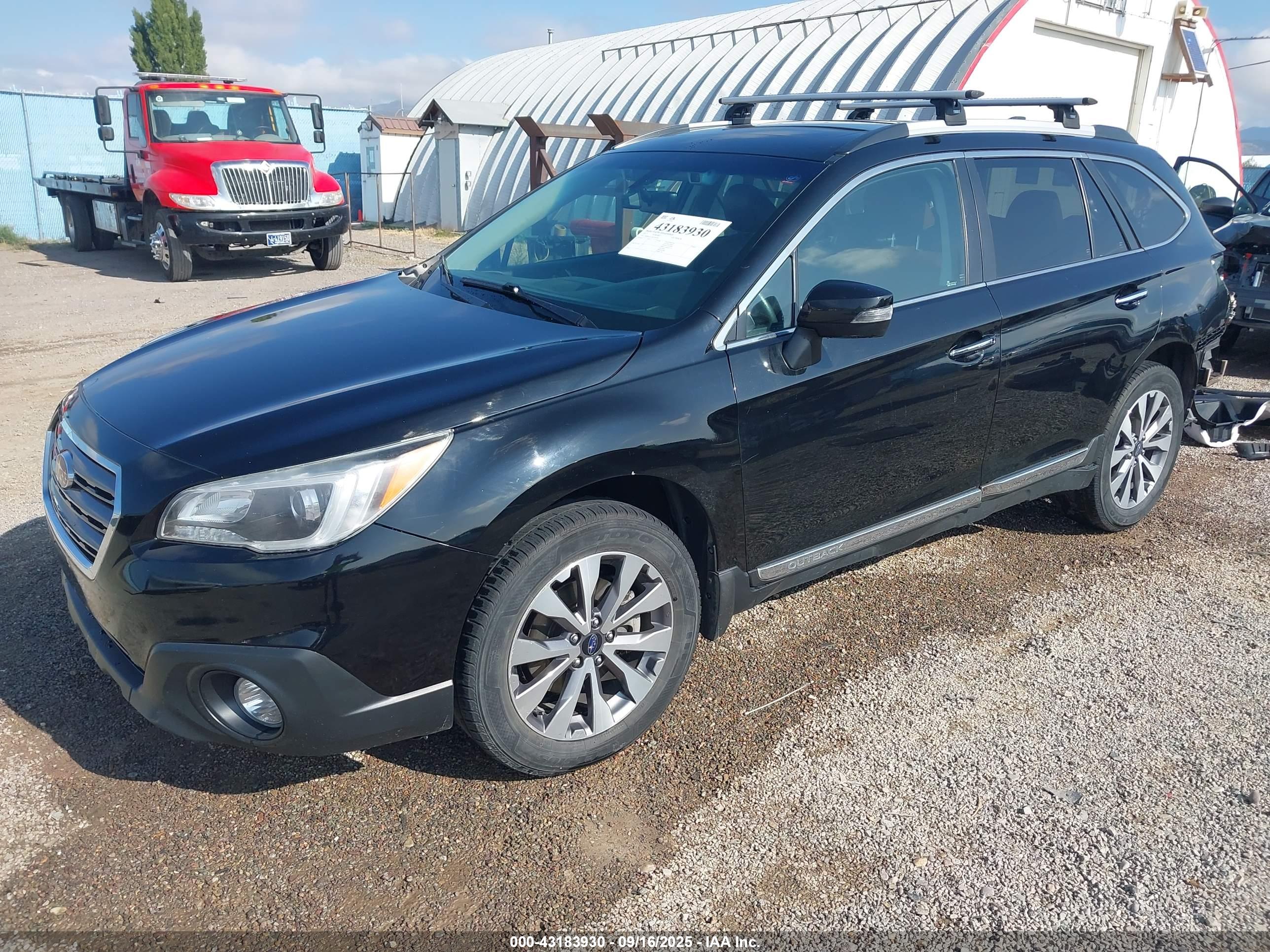 SUBARU OUTBACK image 2