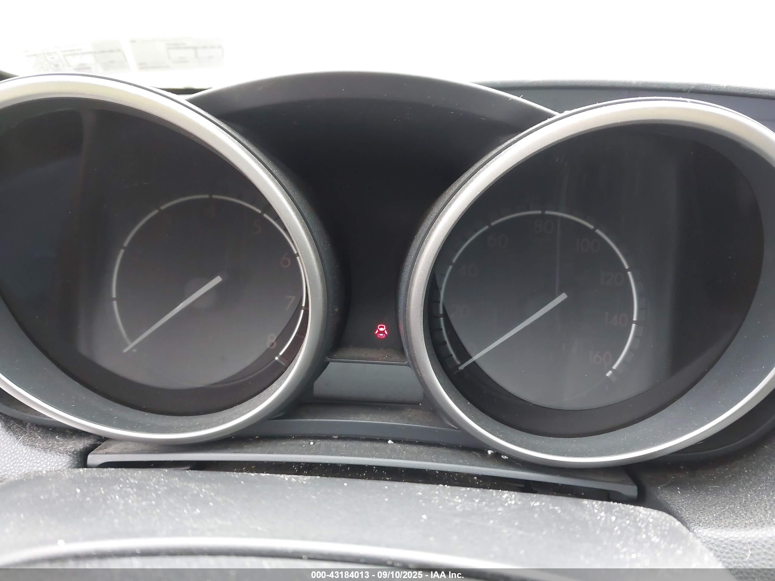 MAZDA MAZDA3 image 7