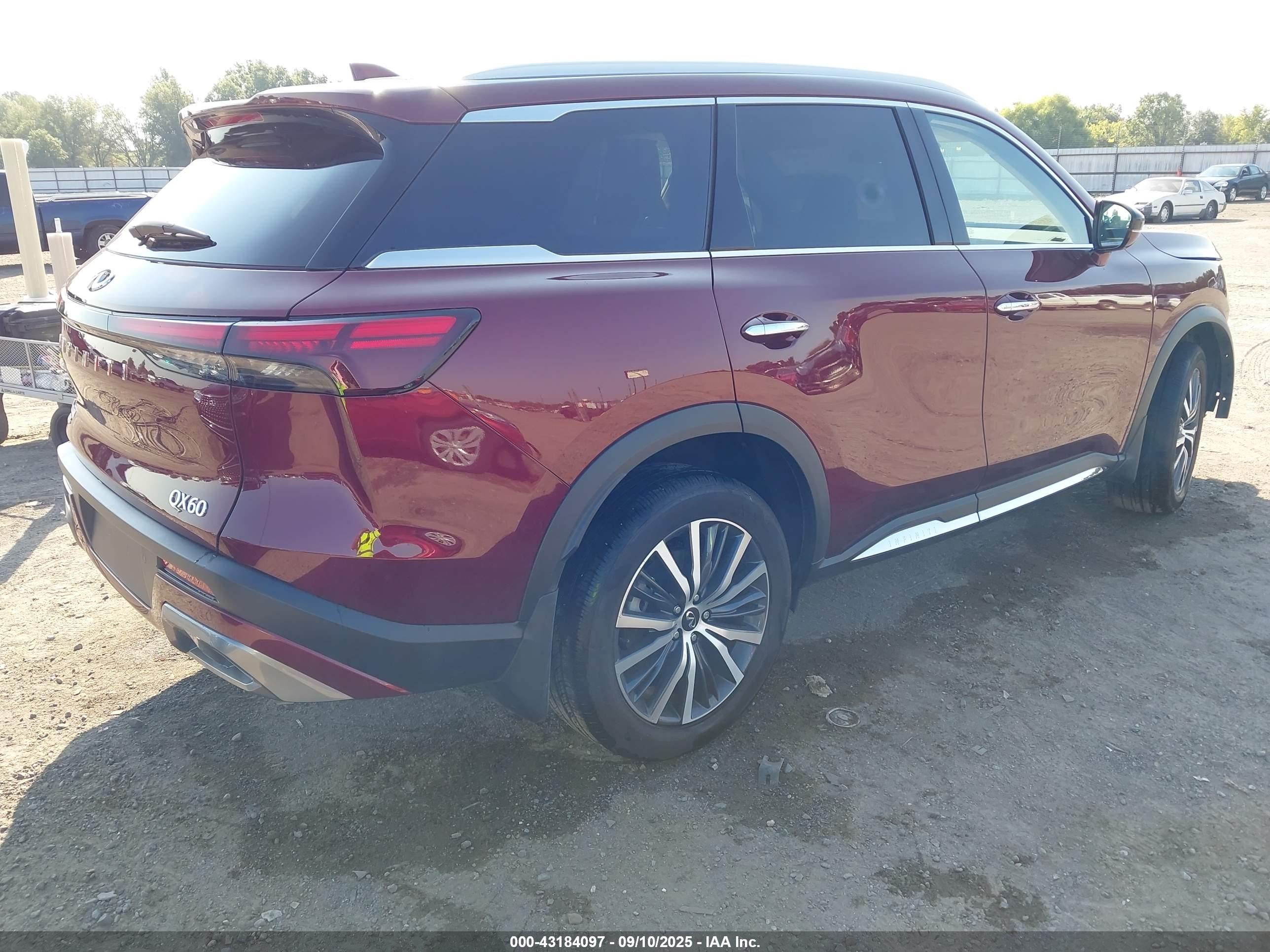 INFINITI QX60 image 4