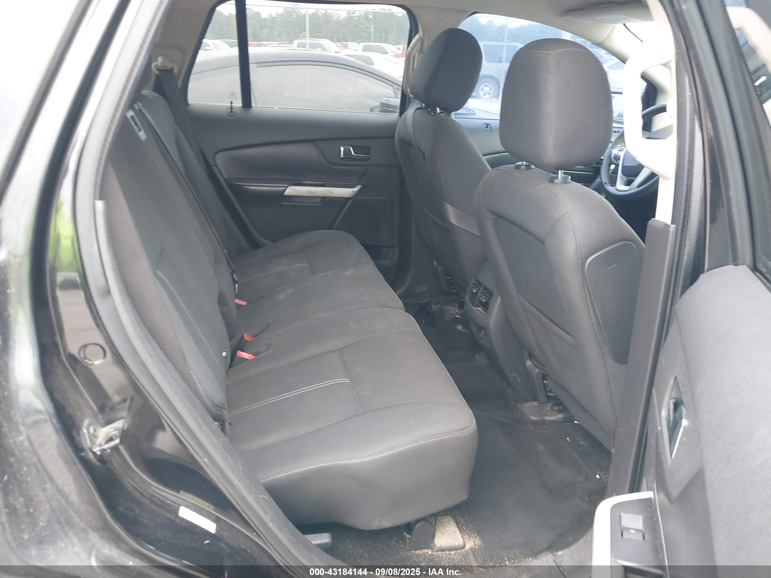 FORD EDGE image 8