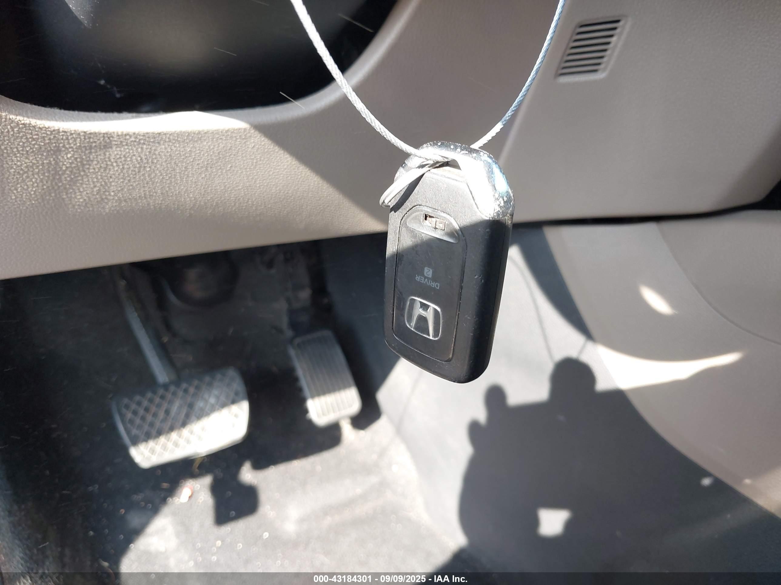 HONDA PILOT image 11