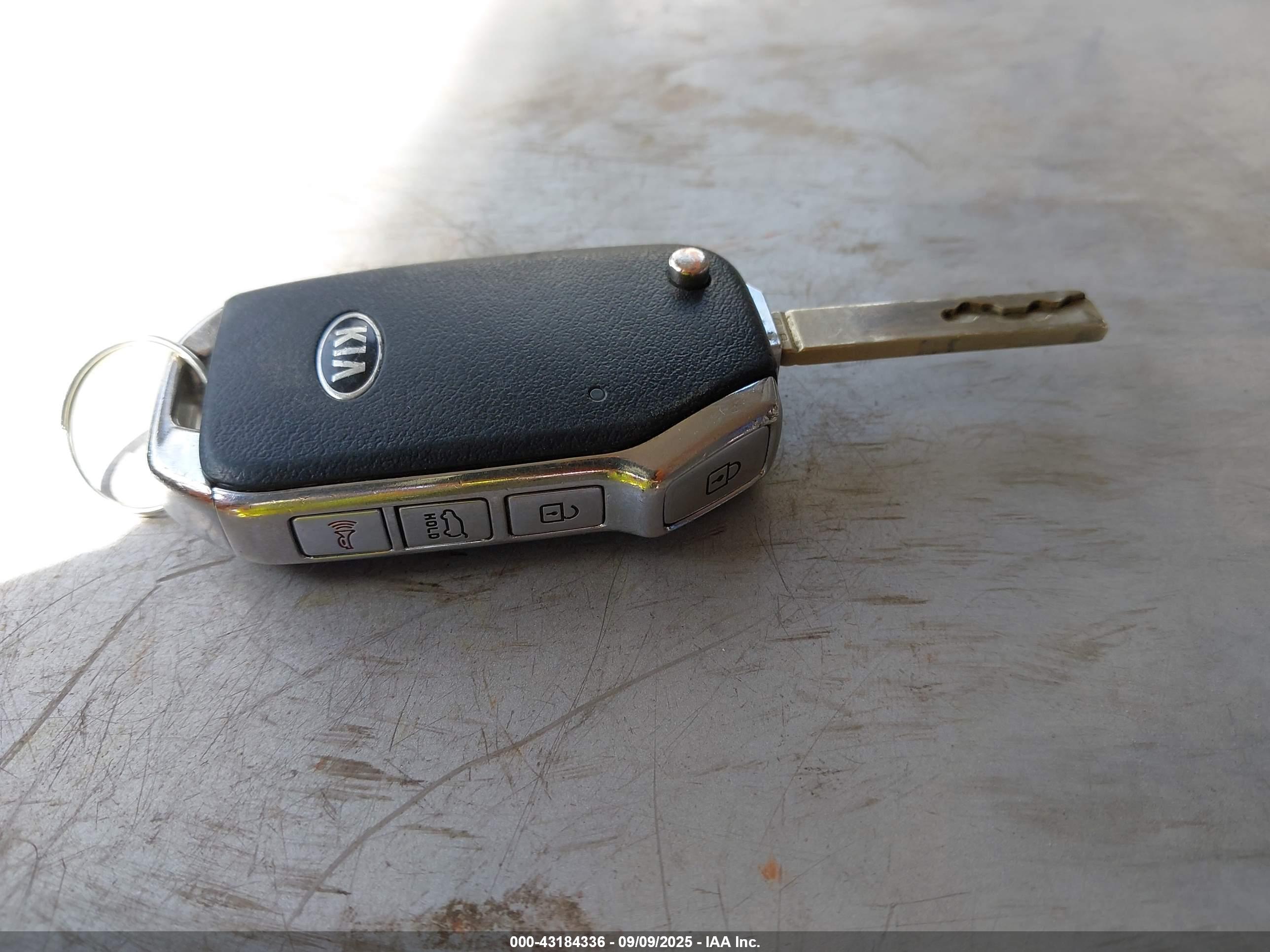 KIA SOUL image 11