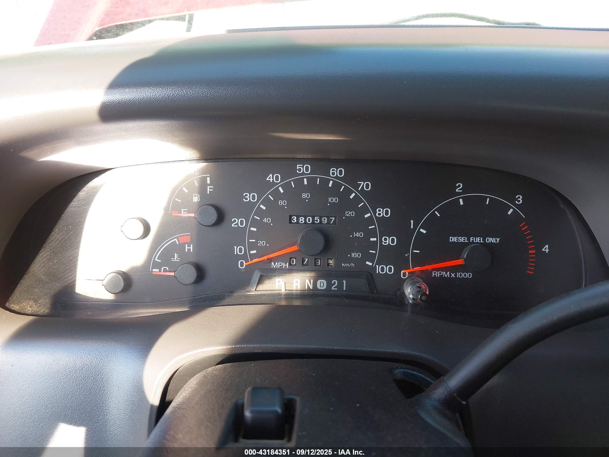 FORD F-250 image 7