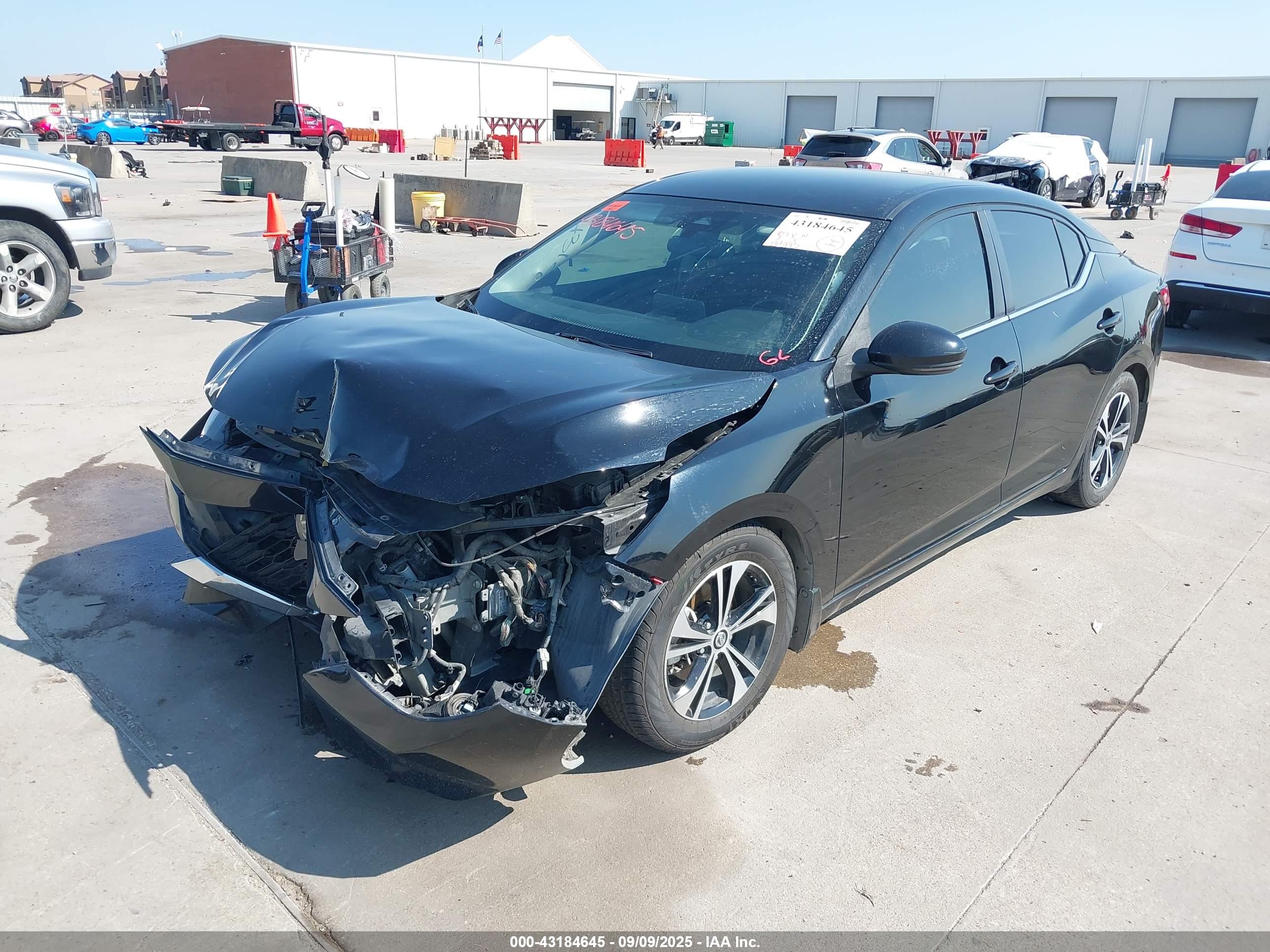 NISSAN SENTRA image 2