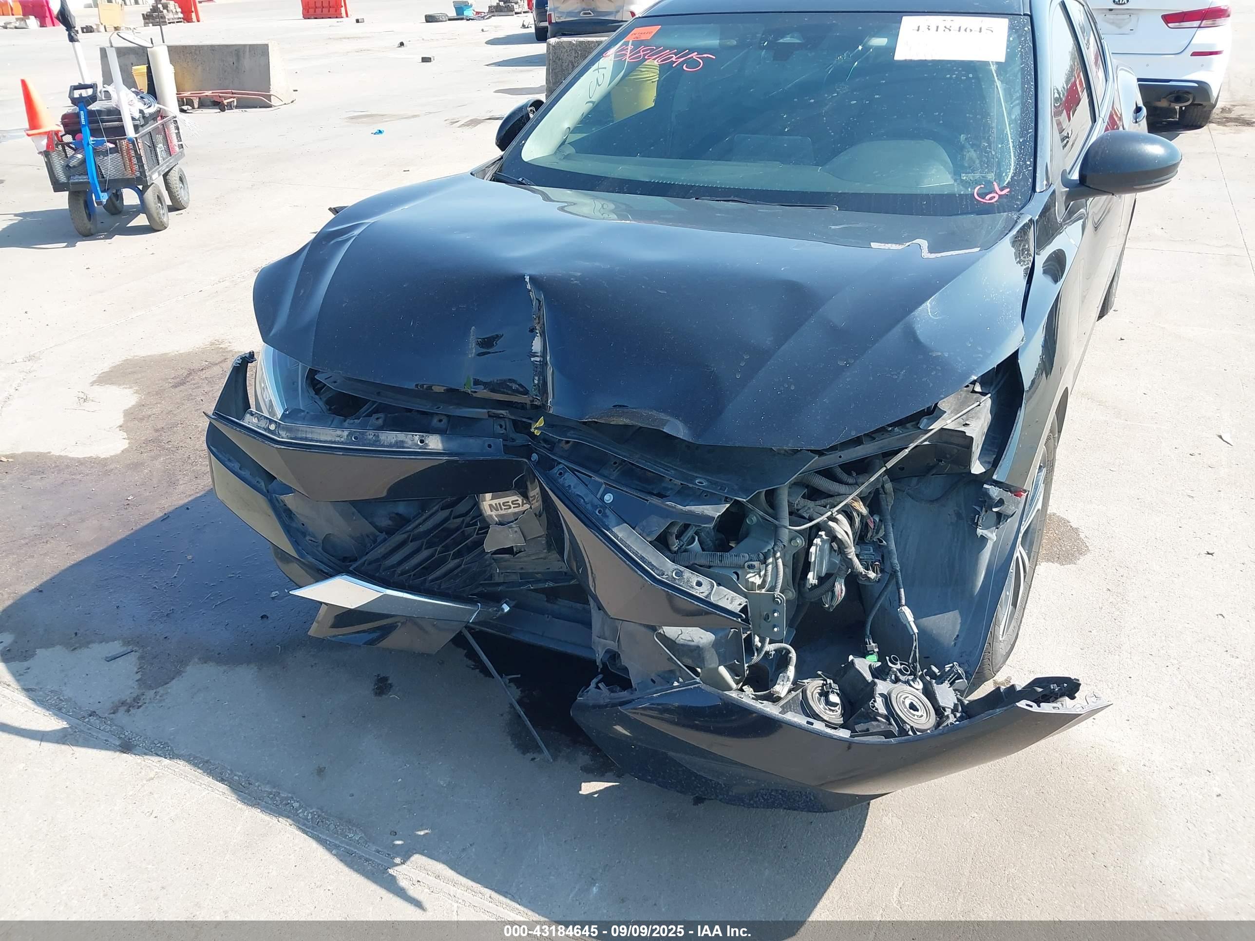 NISSAN SENTRA image 6