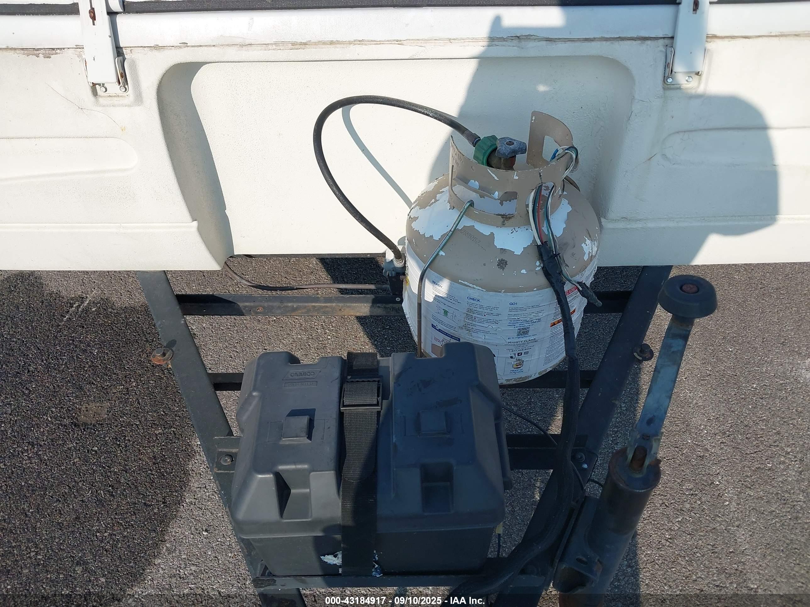 FLEETWOOD LARAMIE image 7