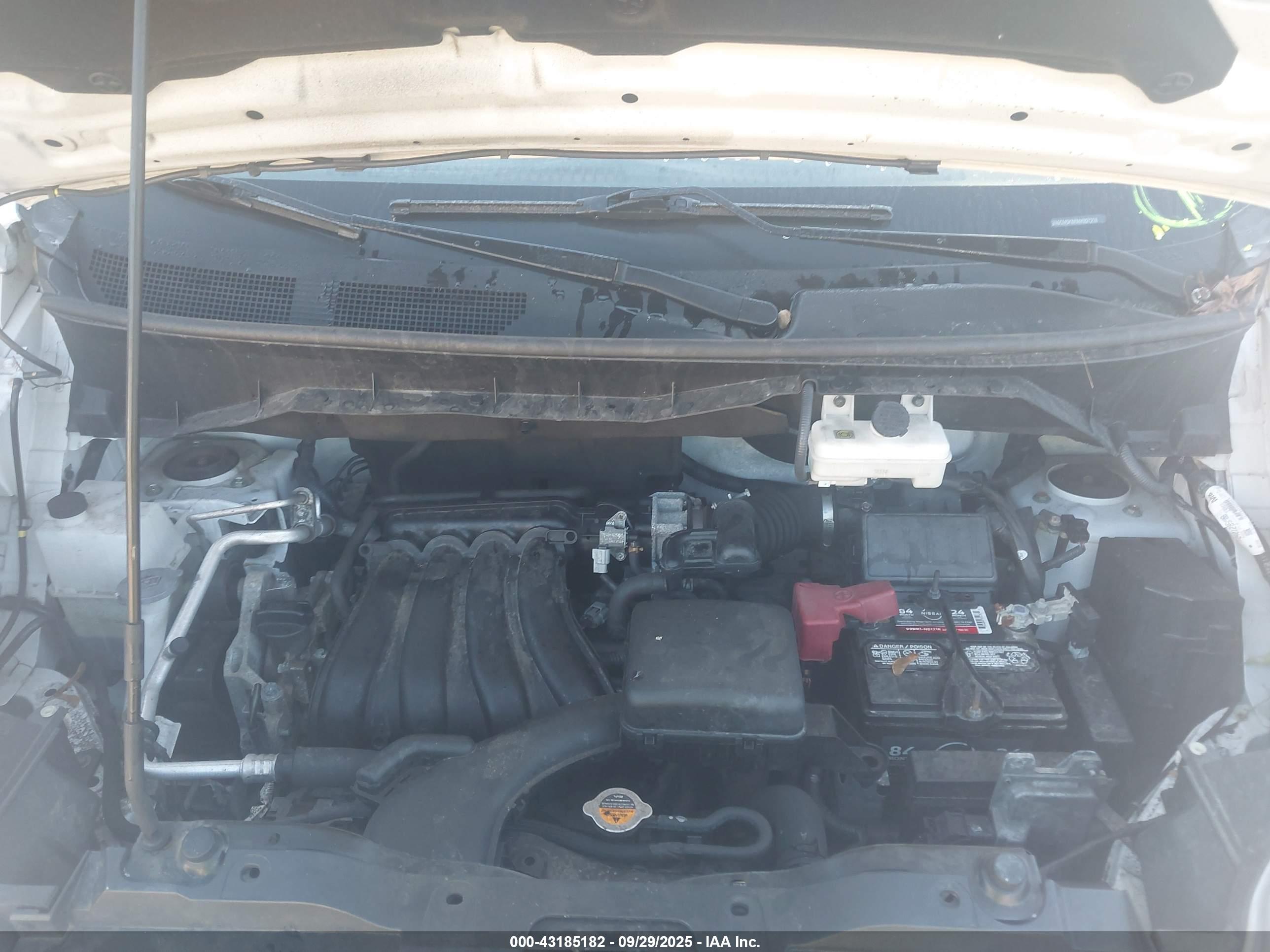 NISSAN NV image 10