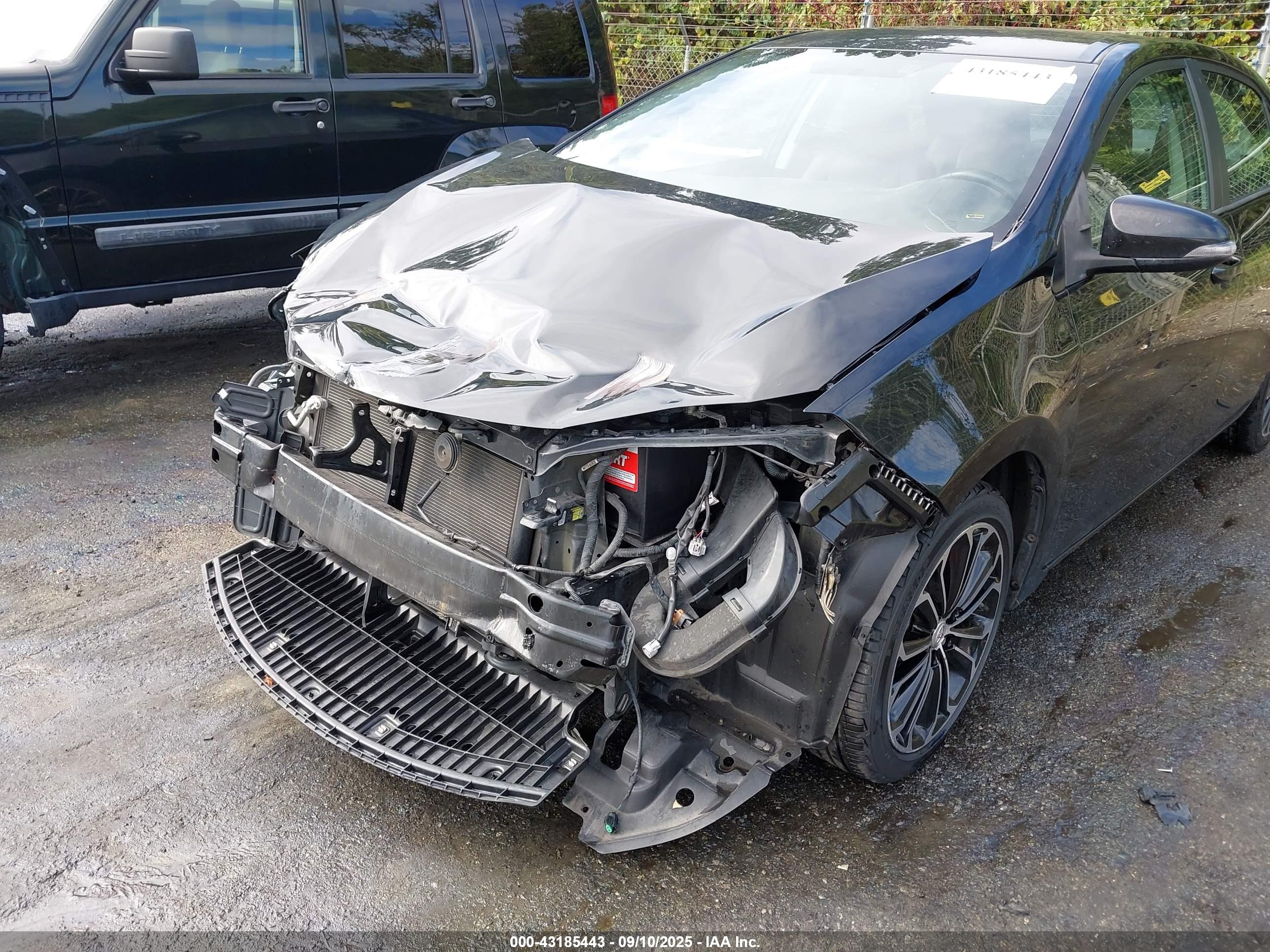 TOYOTA COROLLA image 6