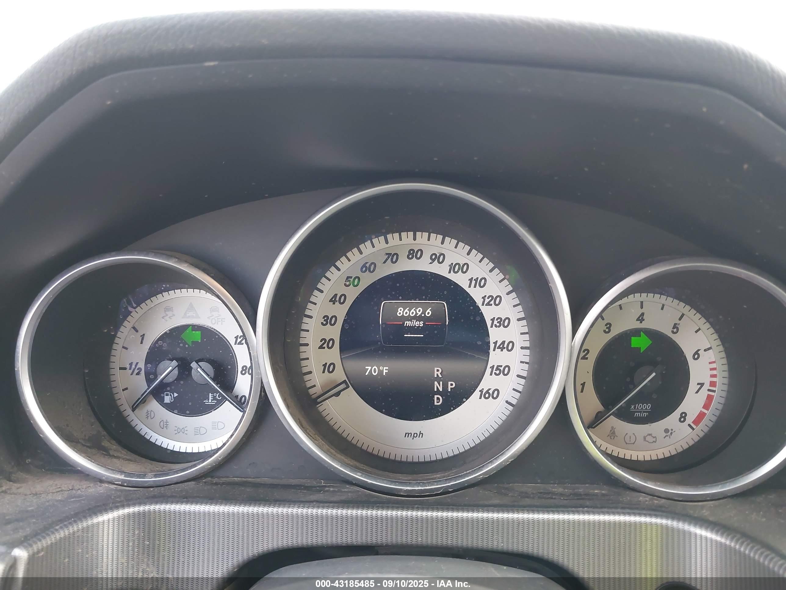 MERCEDES-BENZ E image 7