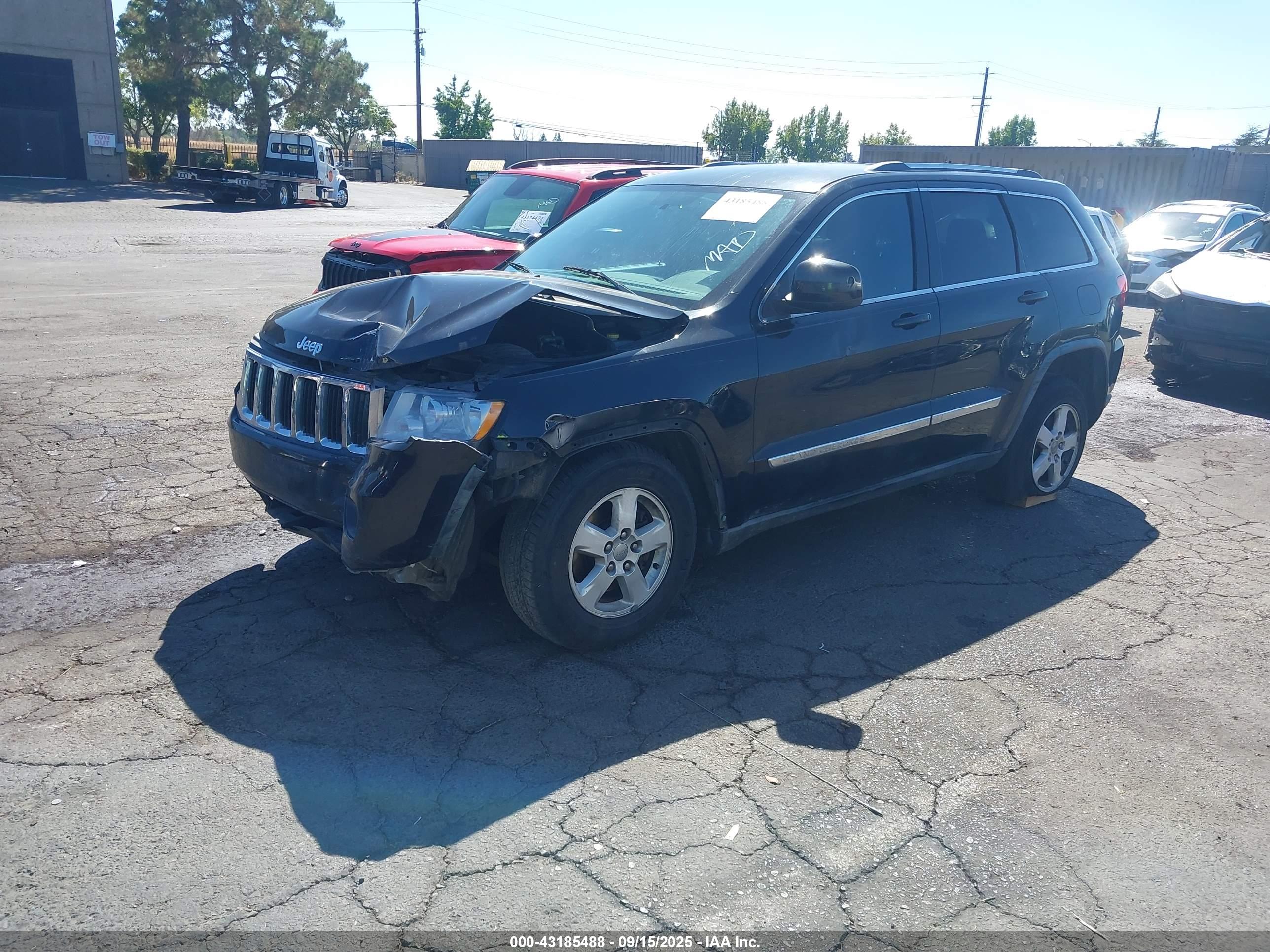 JEEP GRAND image 2