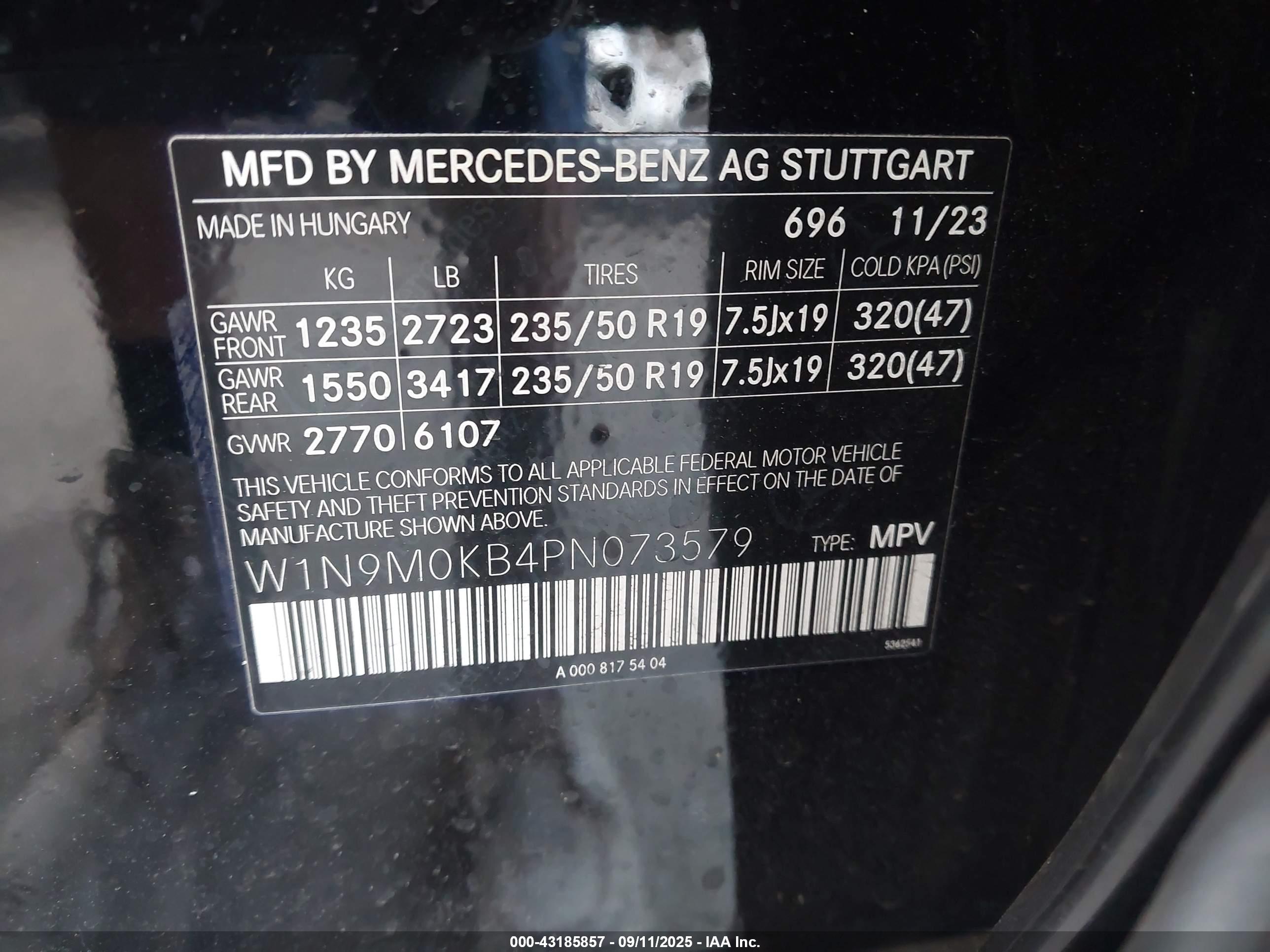 MERCEDES-BENZ EQB image 9