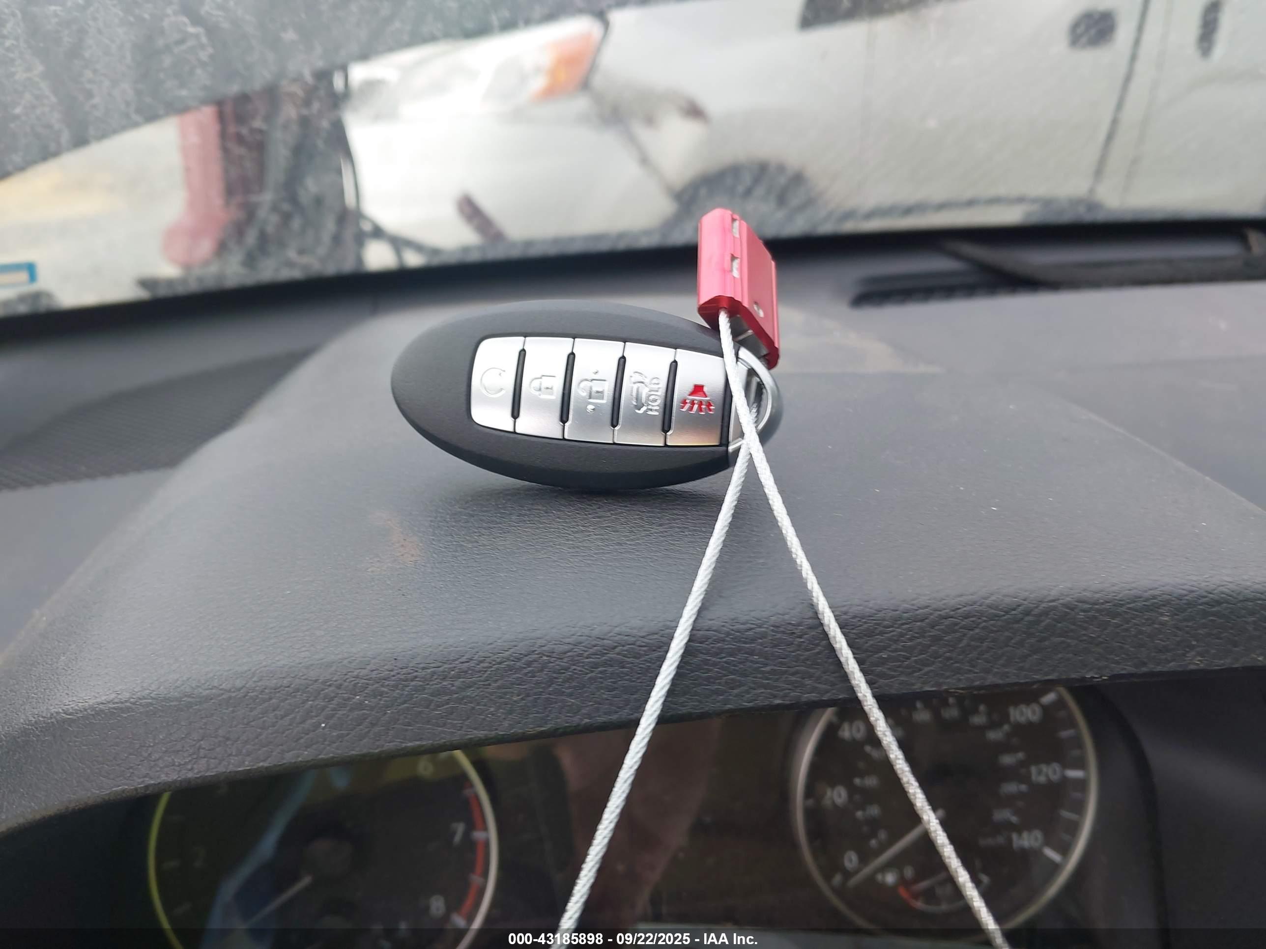 NISSAN ALTIMA image 11