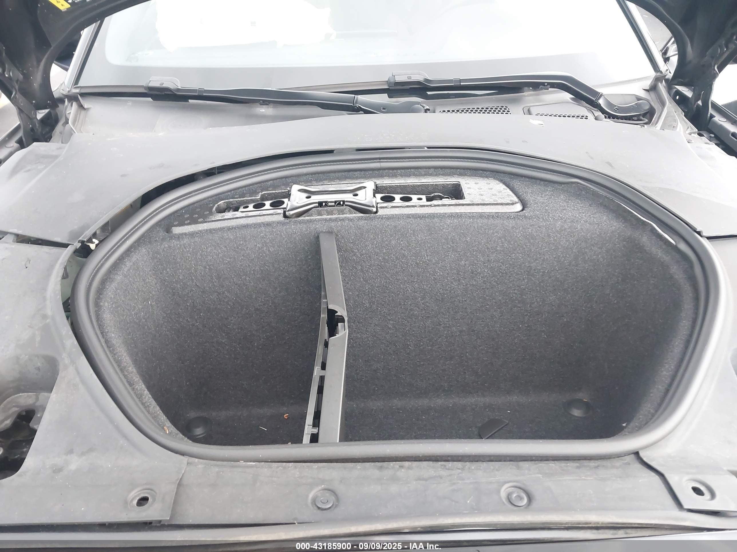 POLESTAR 2 image 10