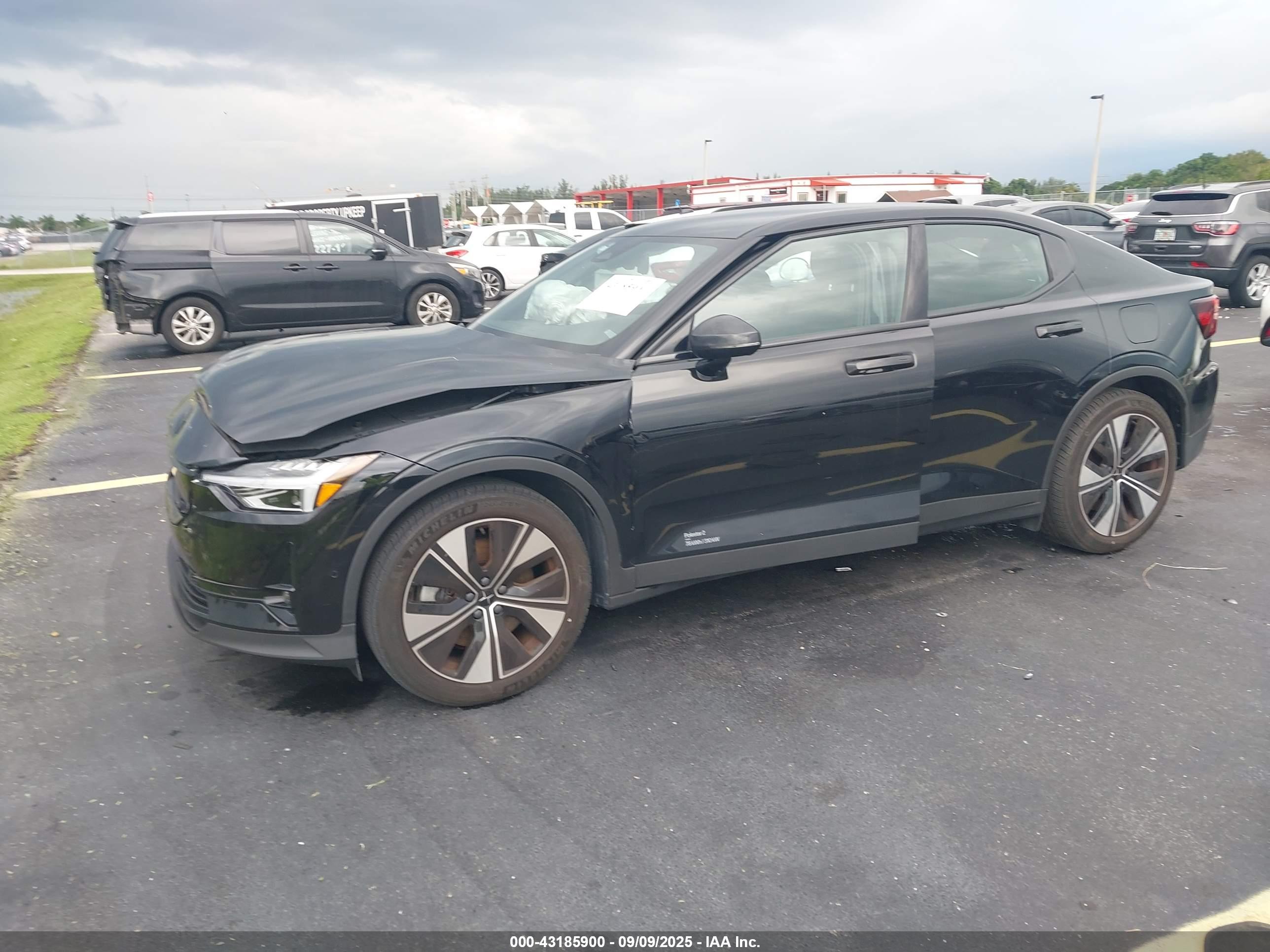 POLESTAR 2 image 2