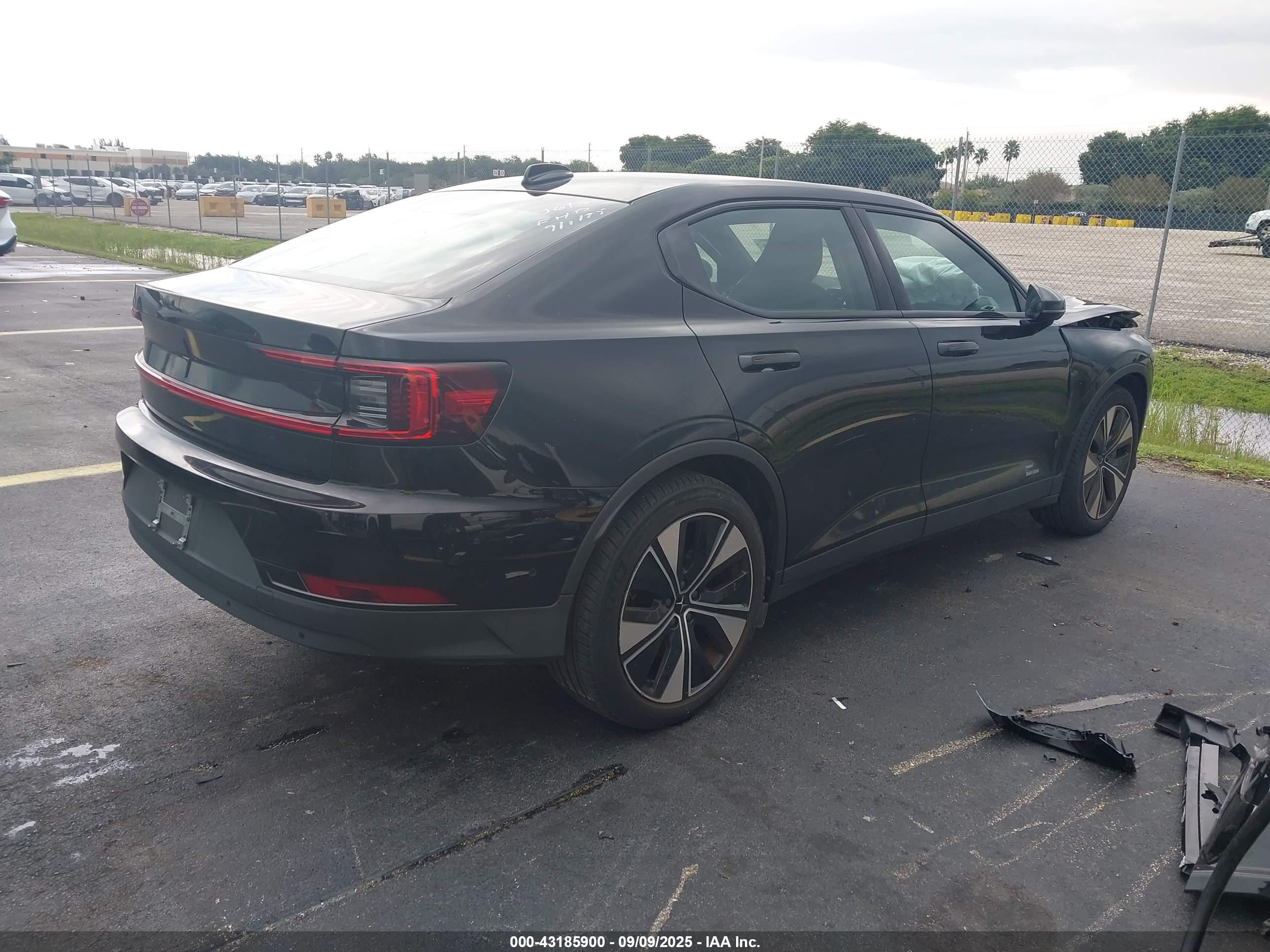 POLESTAR 2 image 4