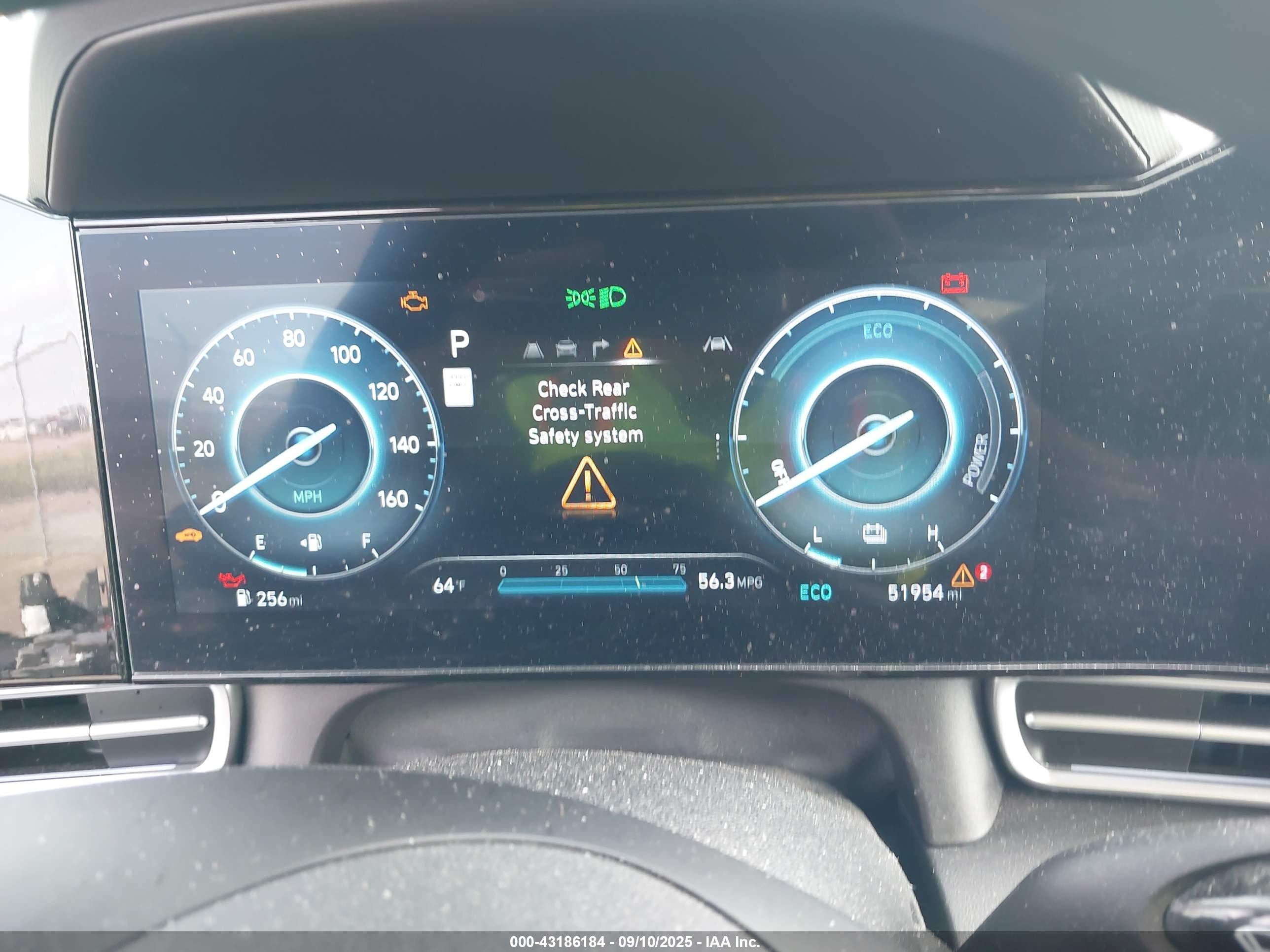 HYUNDAI ELANTRA image 7
