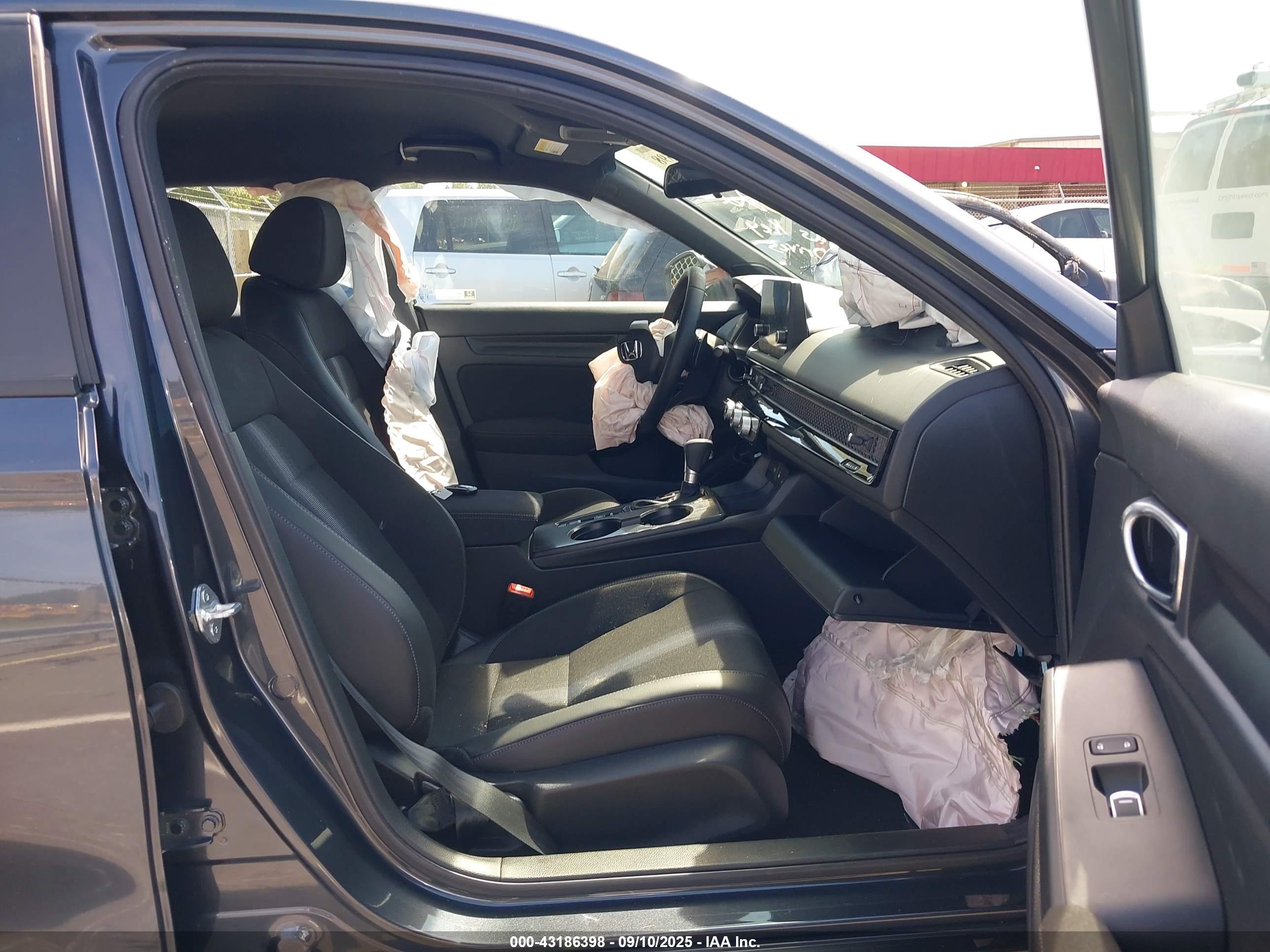 HONDA CIVIC image 5