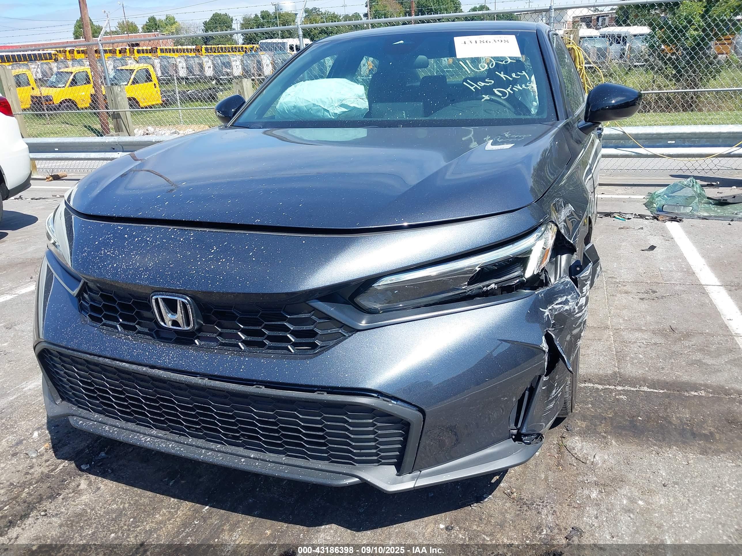 HONDA CIVIC image 6