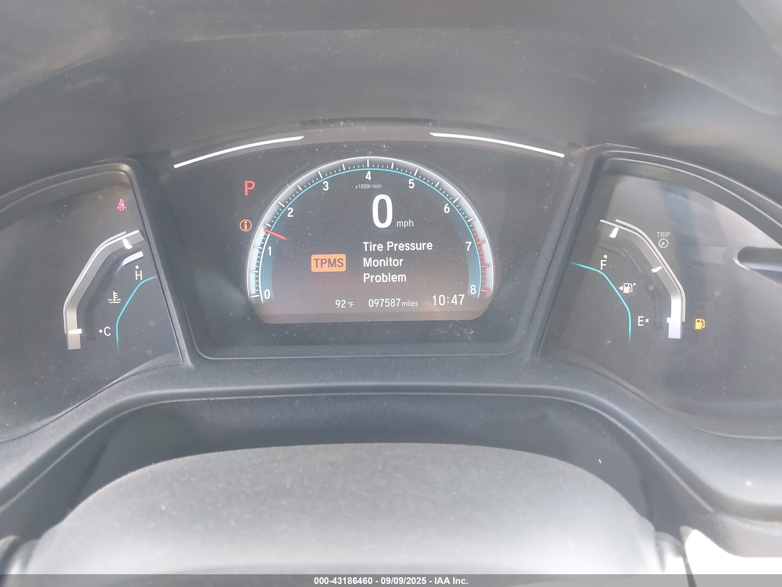 HONDA CIVIC image 7