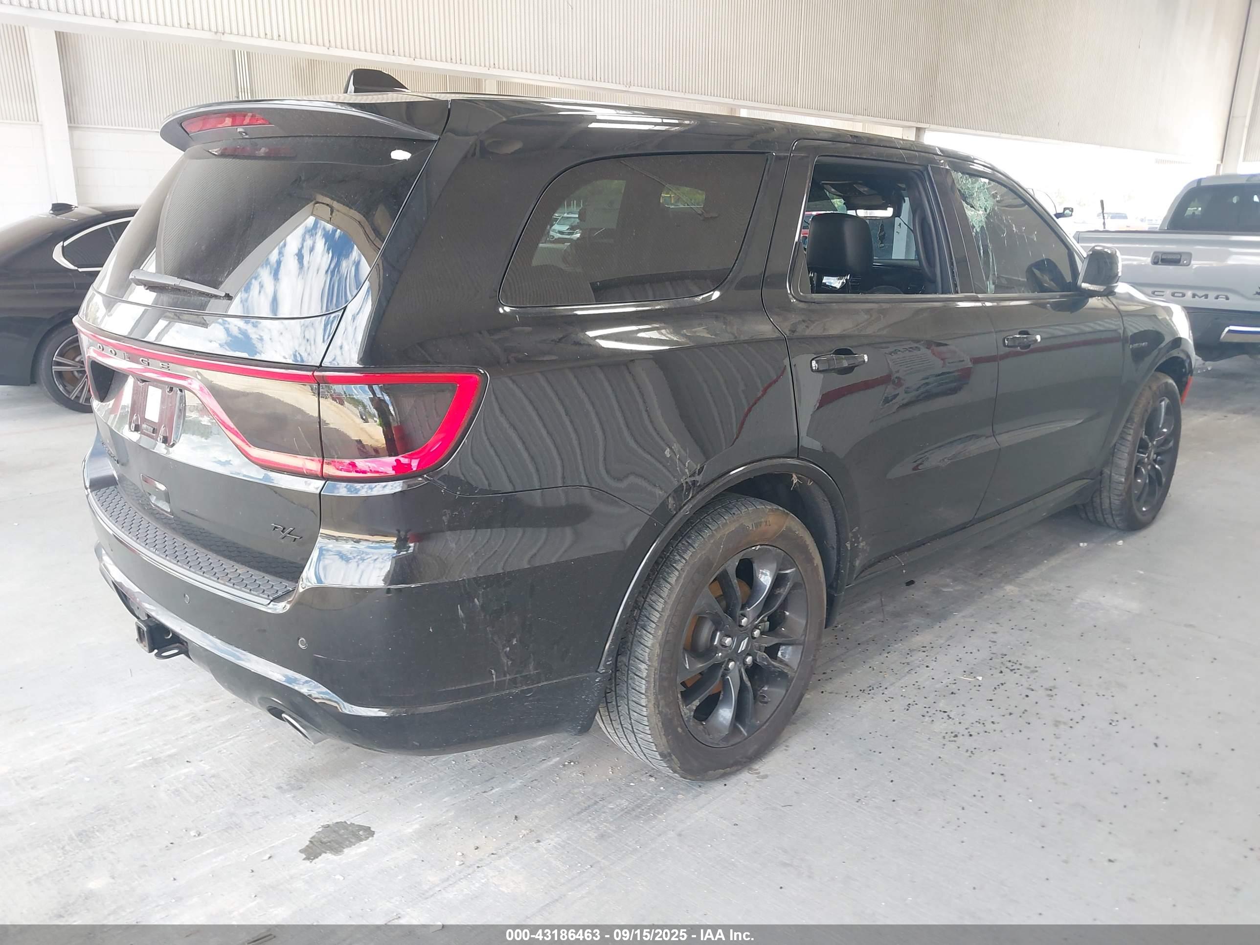 DODGE DURANGO image 4