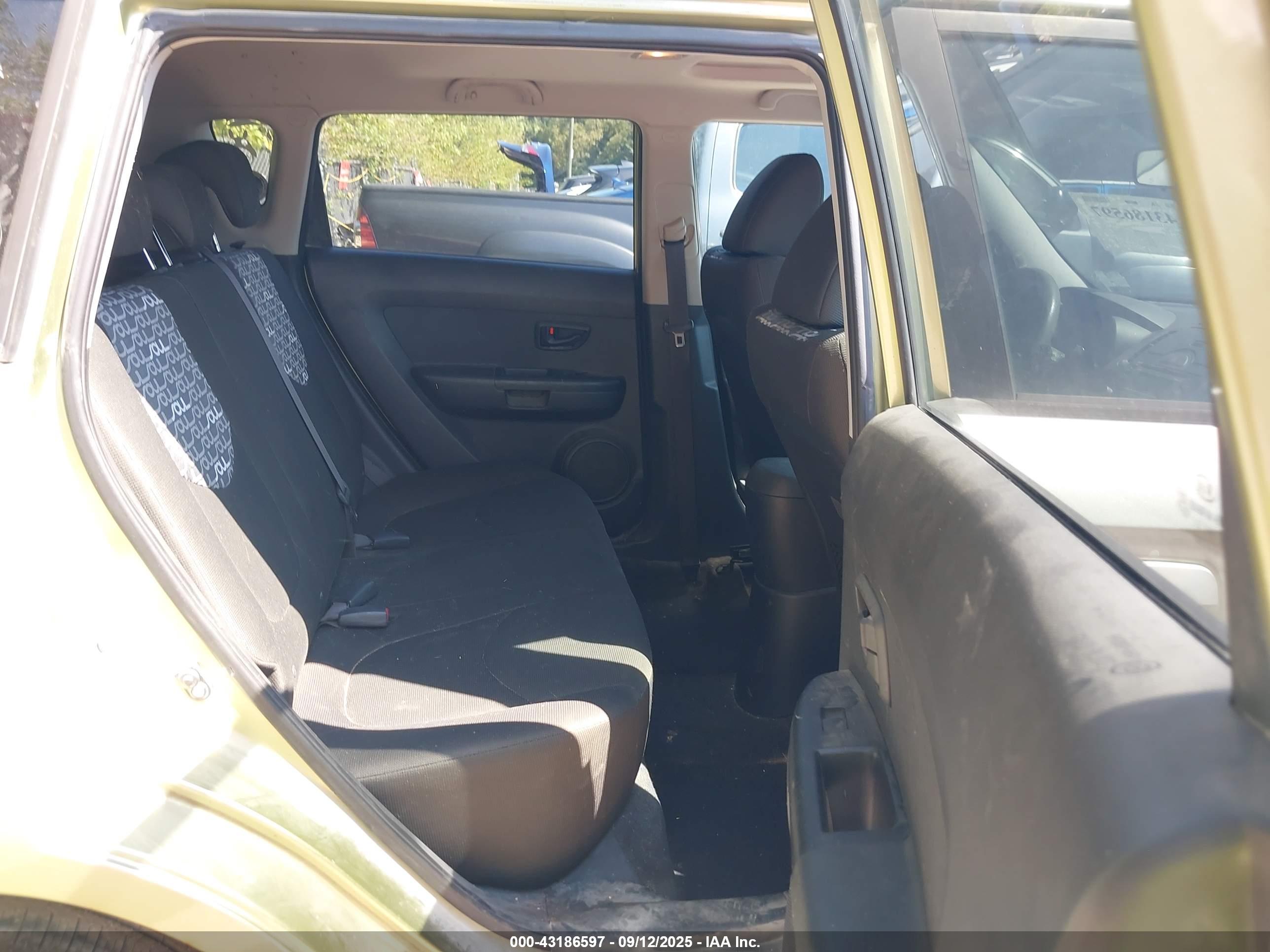 KIA SOUL image 8