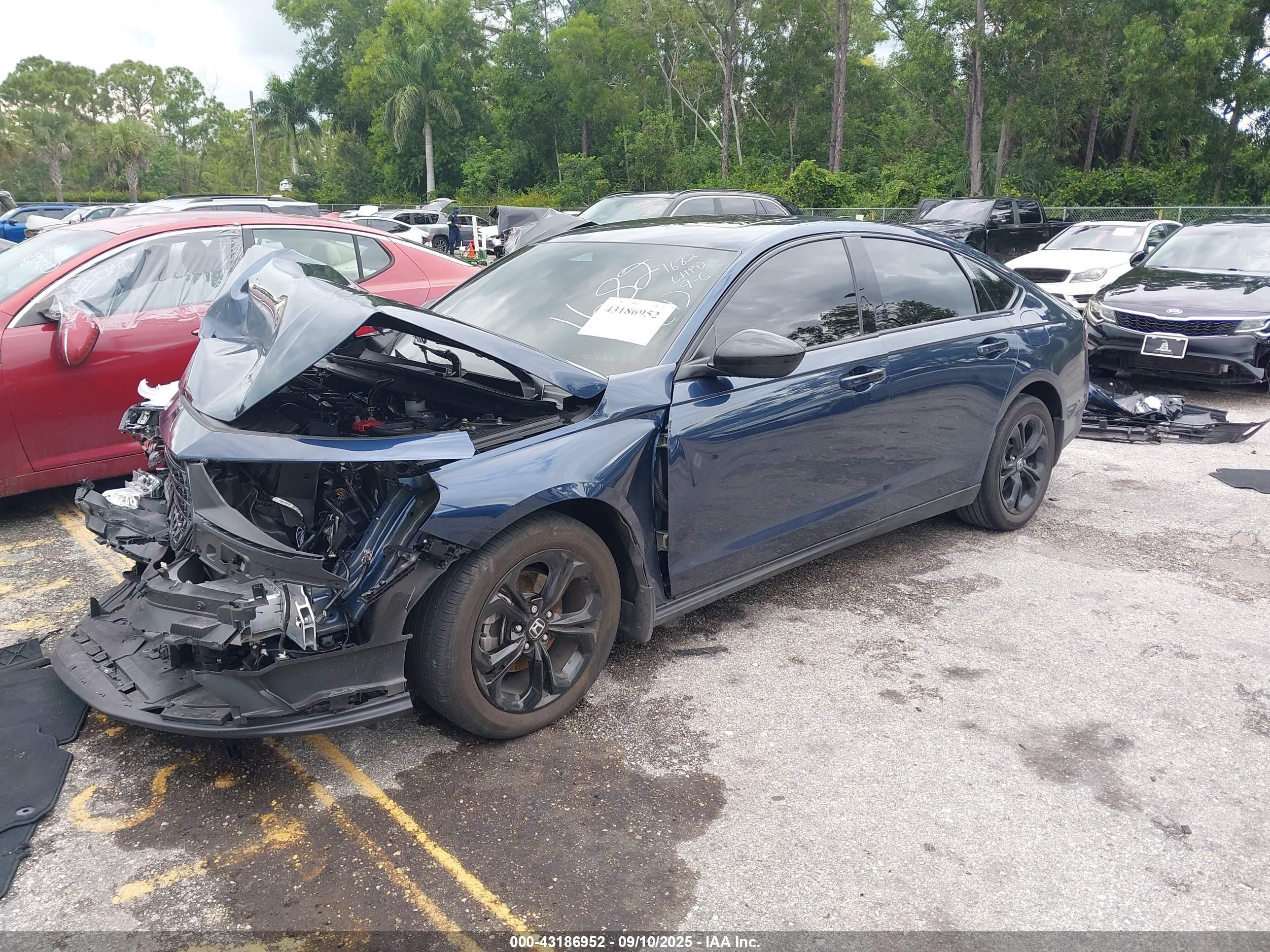 HONDA ACCORD image 2