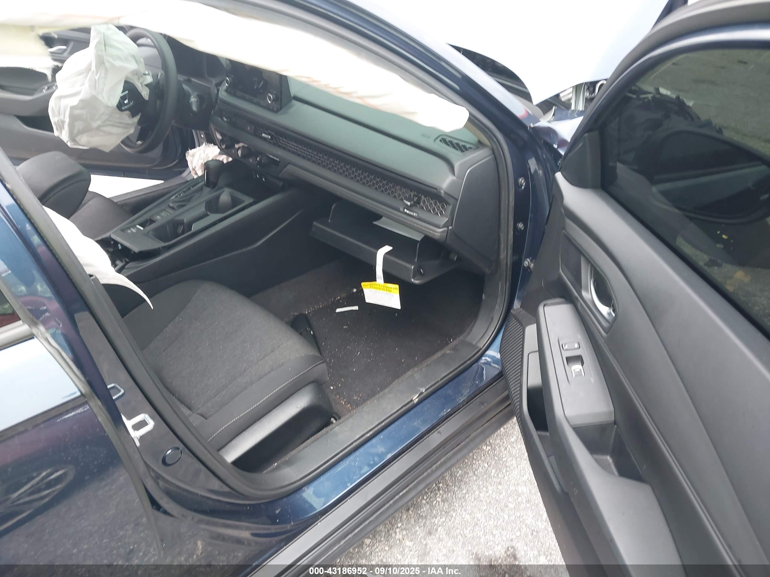 HONDA ACCORD image 5